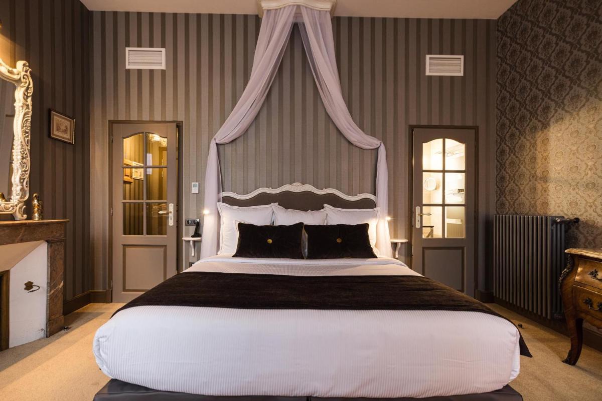 Le Petit Manoir 25