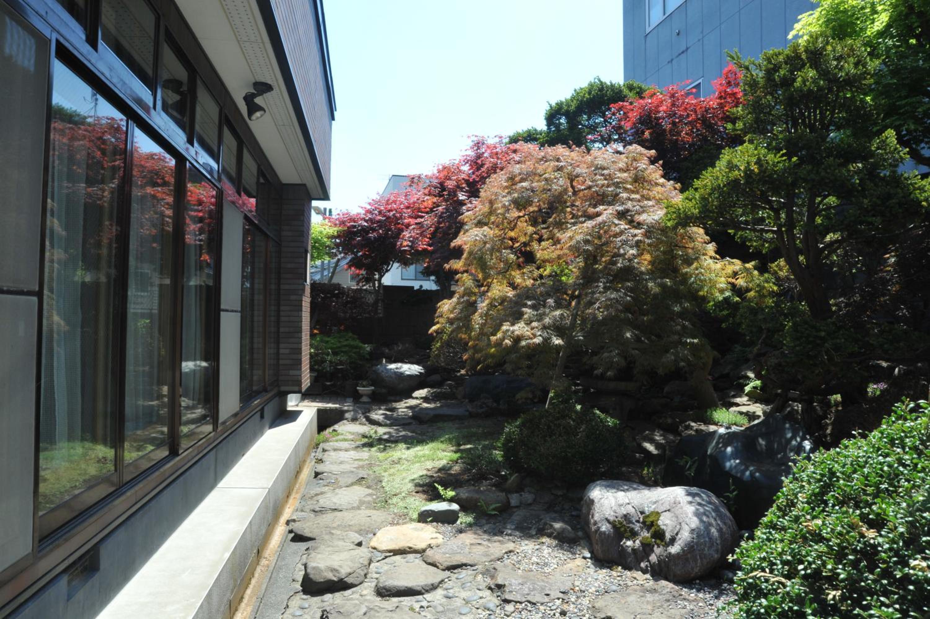 Nishikien inn 錦園