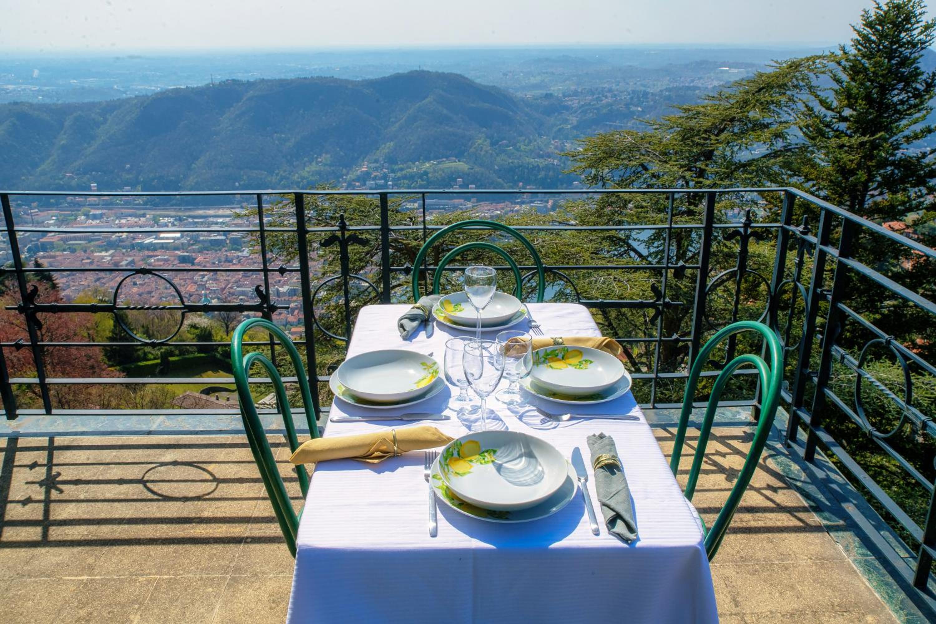 Villa I Tigli - by MyHomeInComo view 2