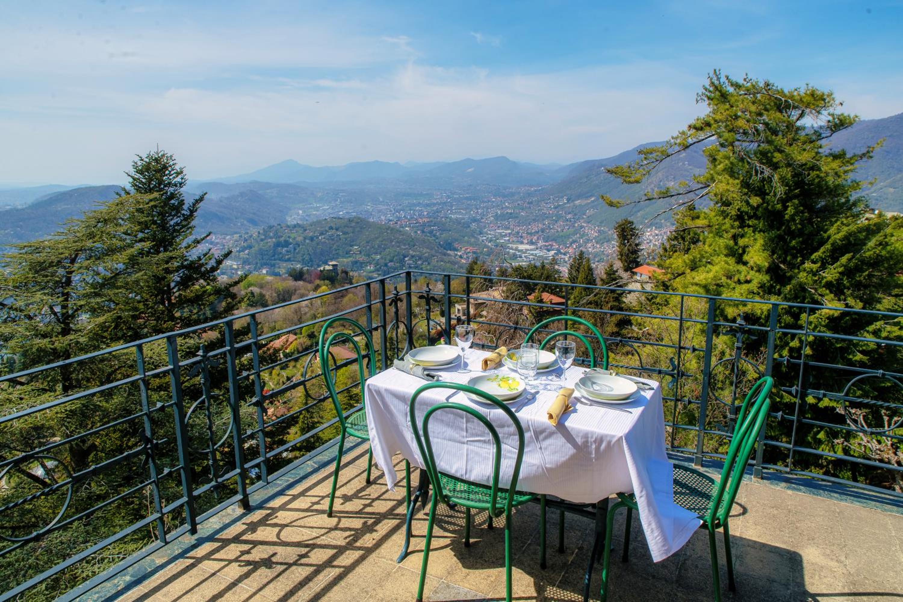 Villa I Tigli - by MyHomeInComo view 5