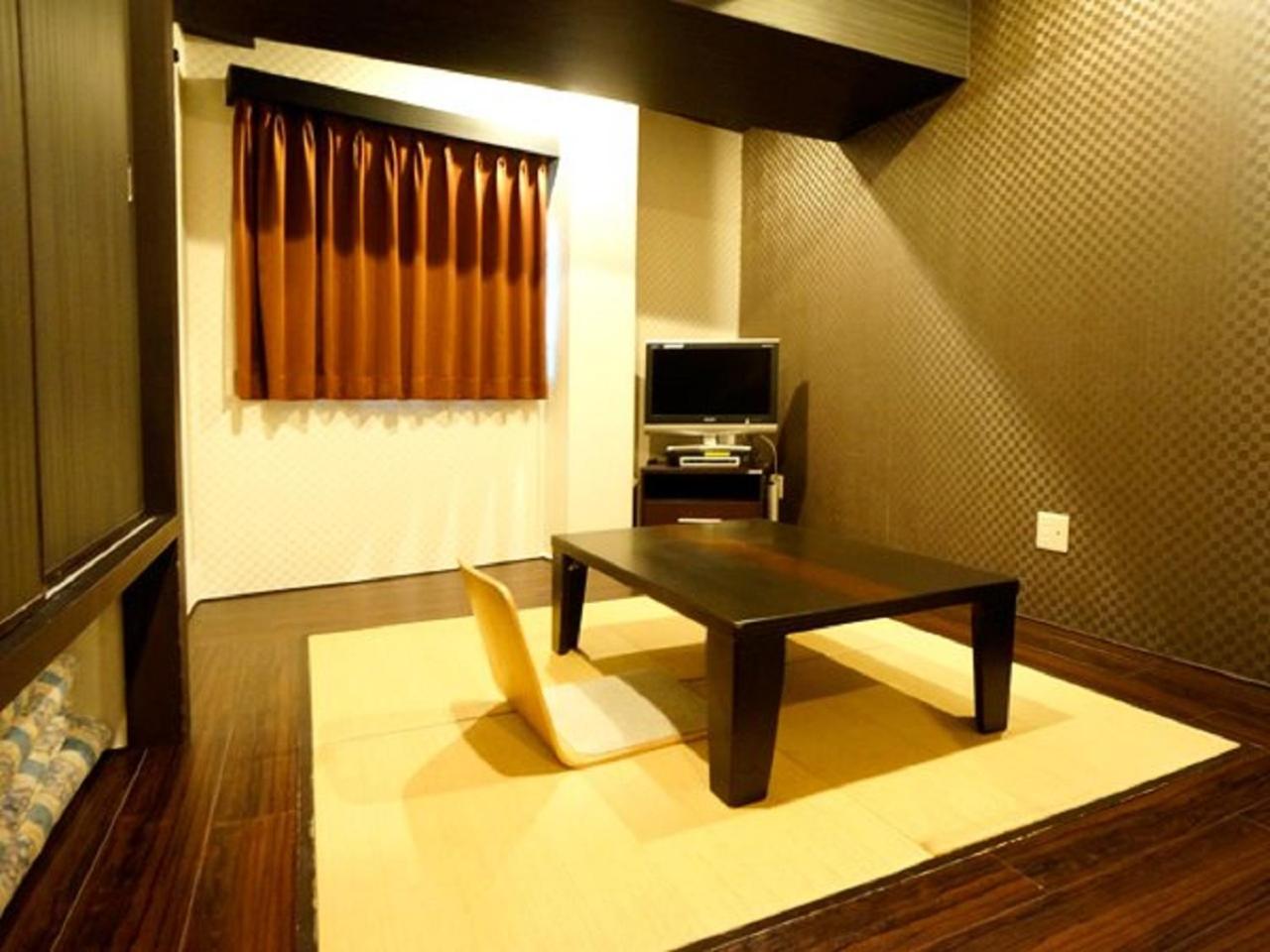 HOTEL LiVEMAX BUDGET Esaka