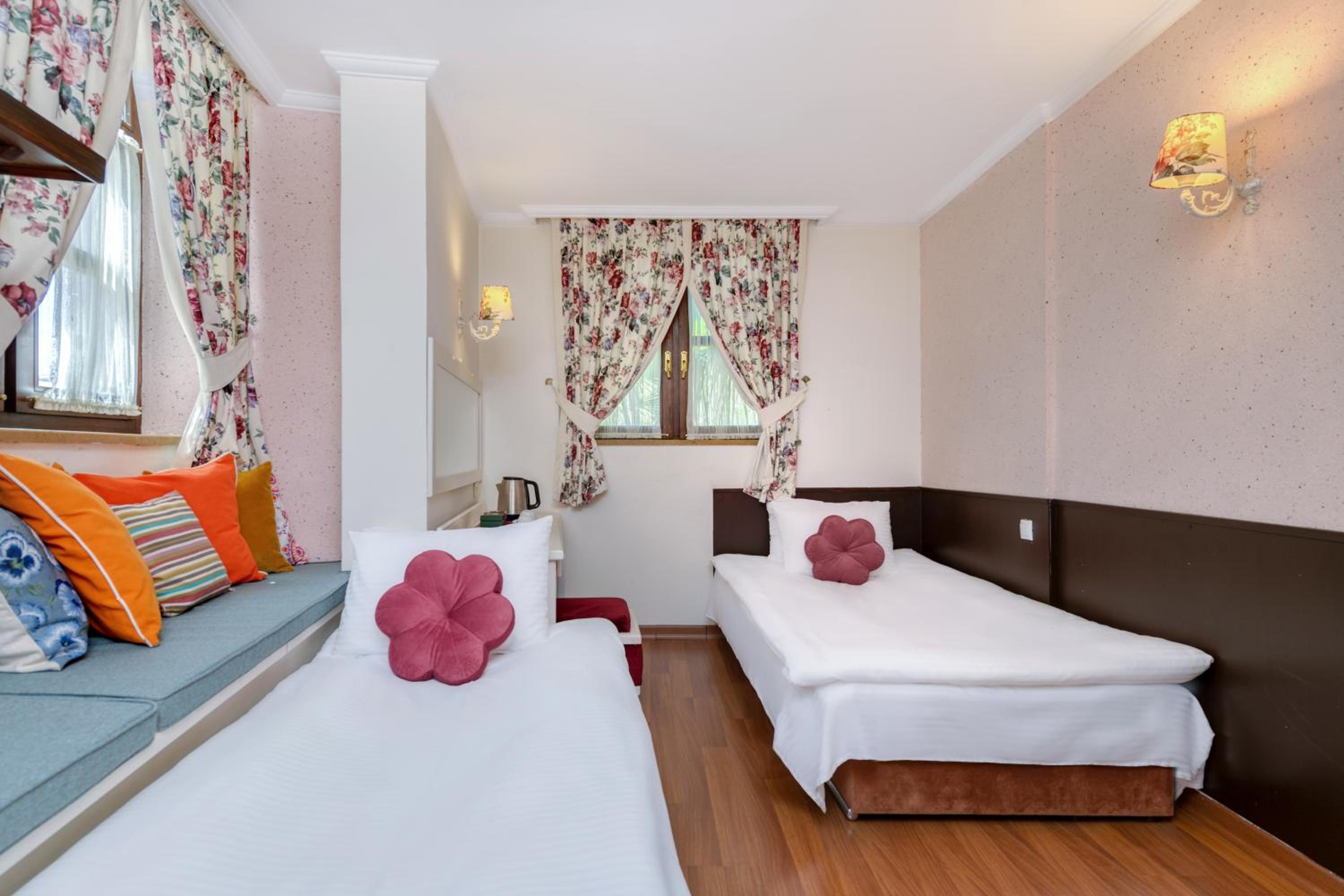 Adalya Port Hotel - Image 13