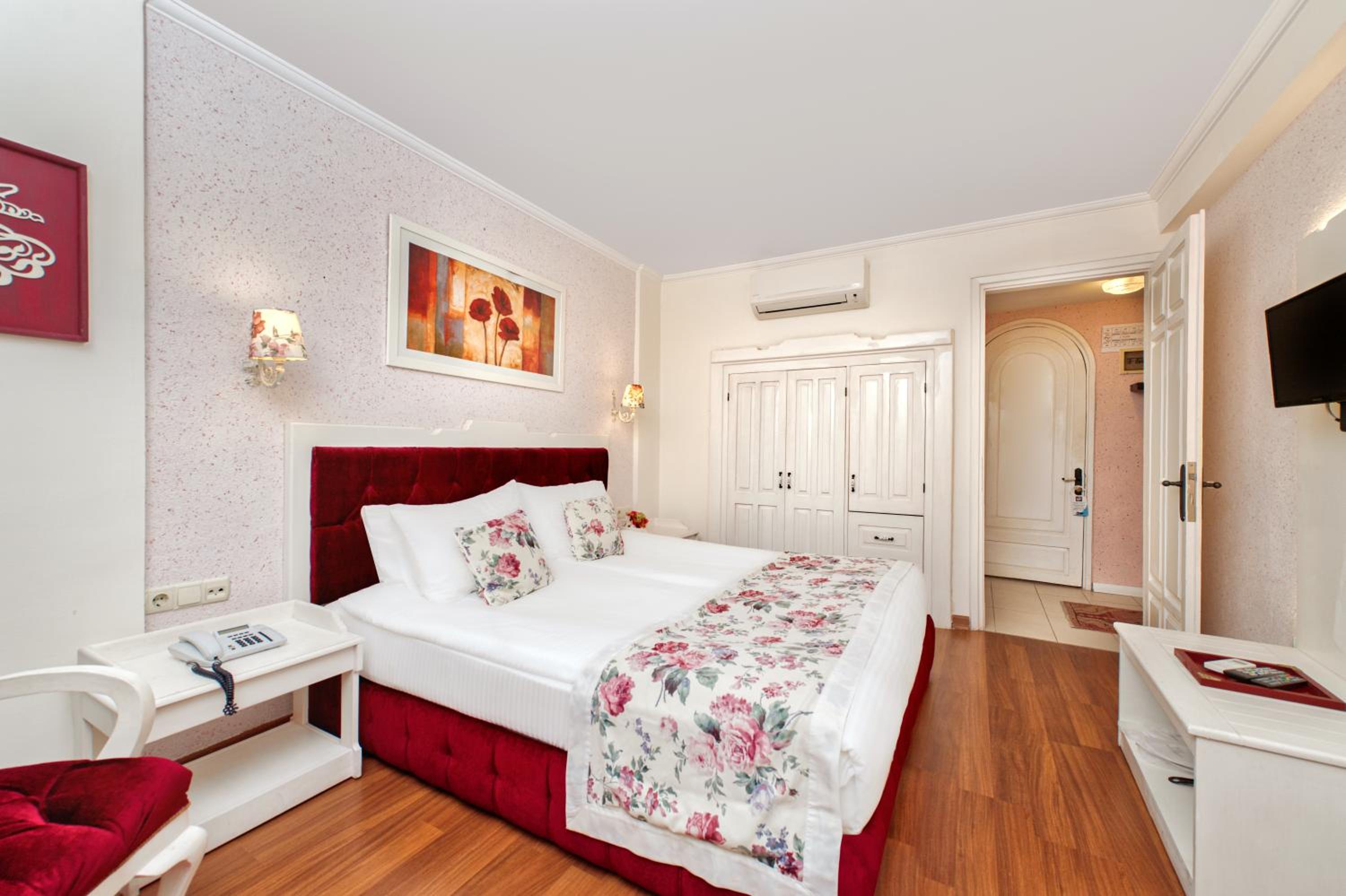 Adalya Port Hotel - Image 30
