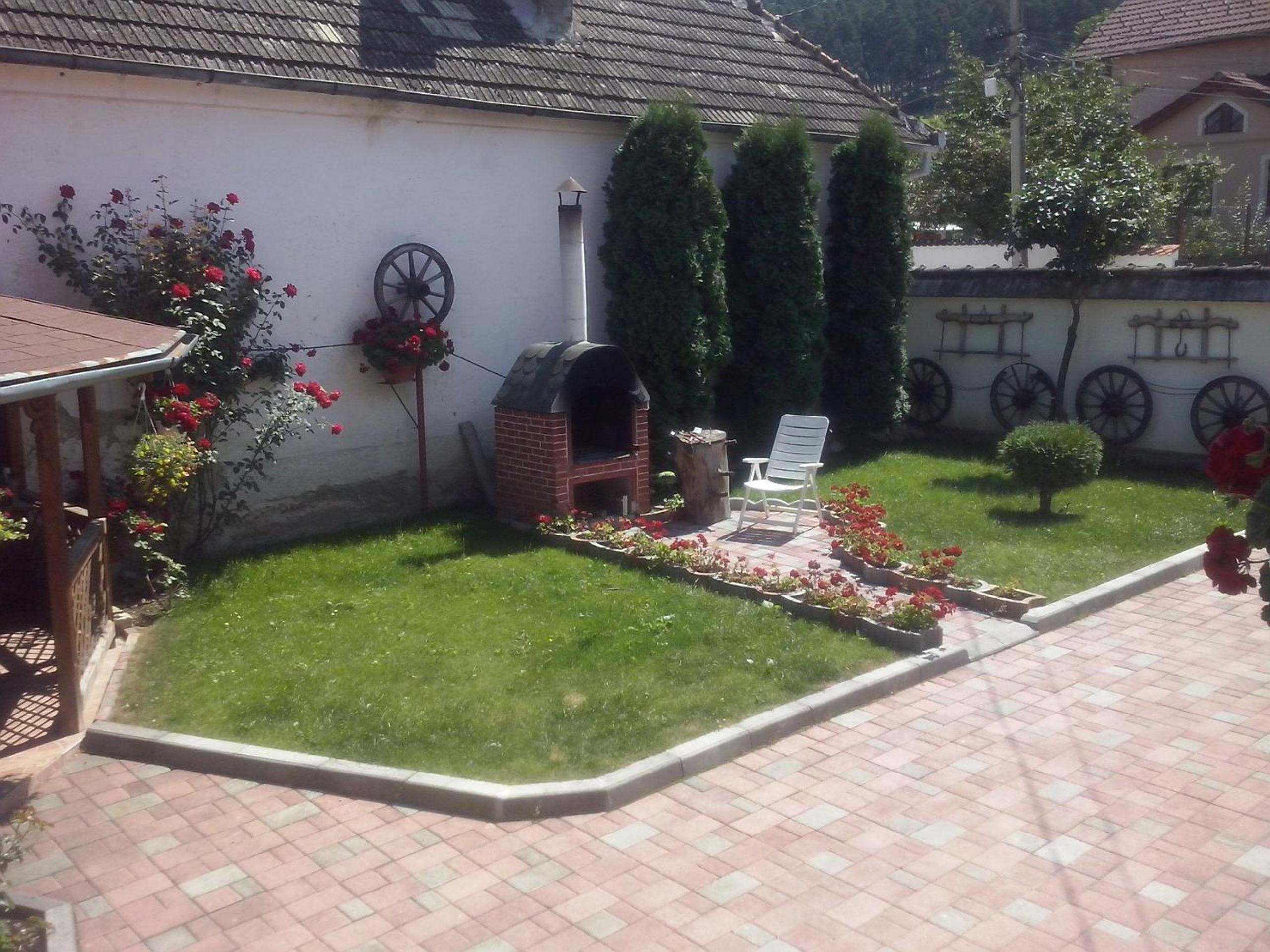 Photo 21