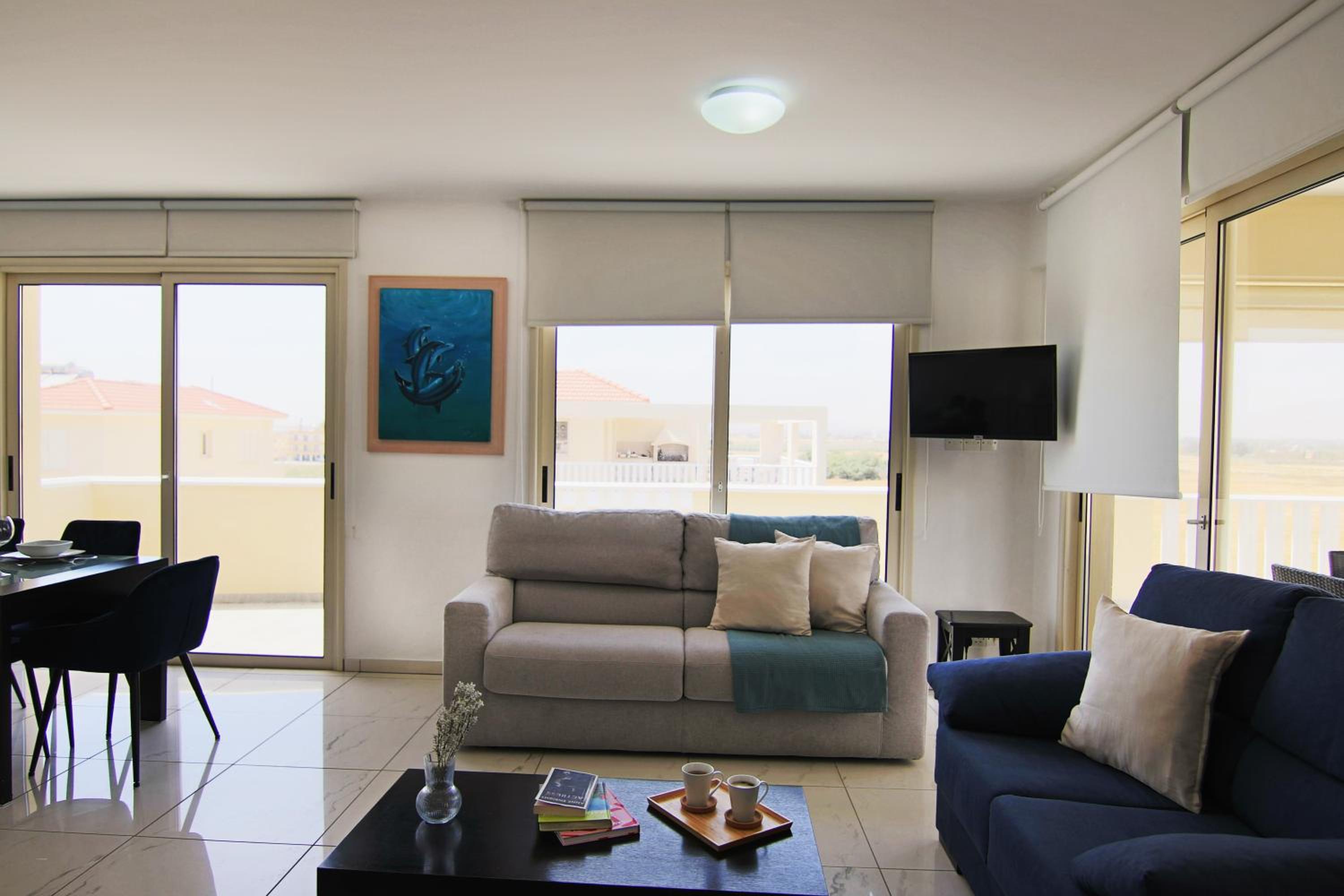 Seaside Luxury Flat Pervolia