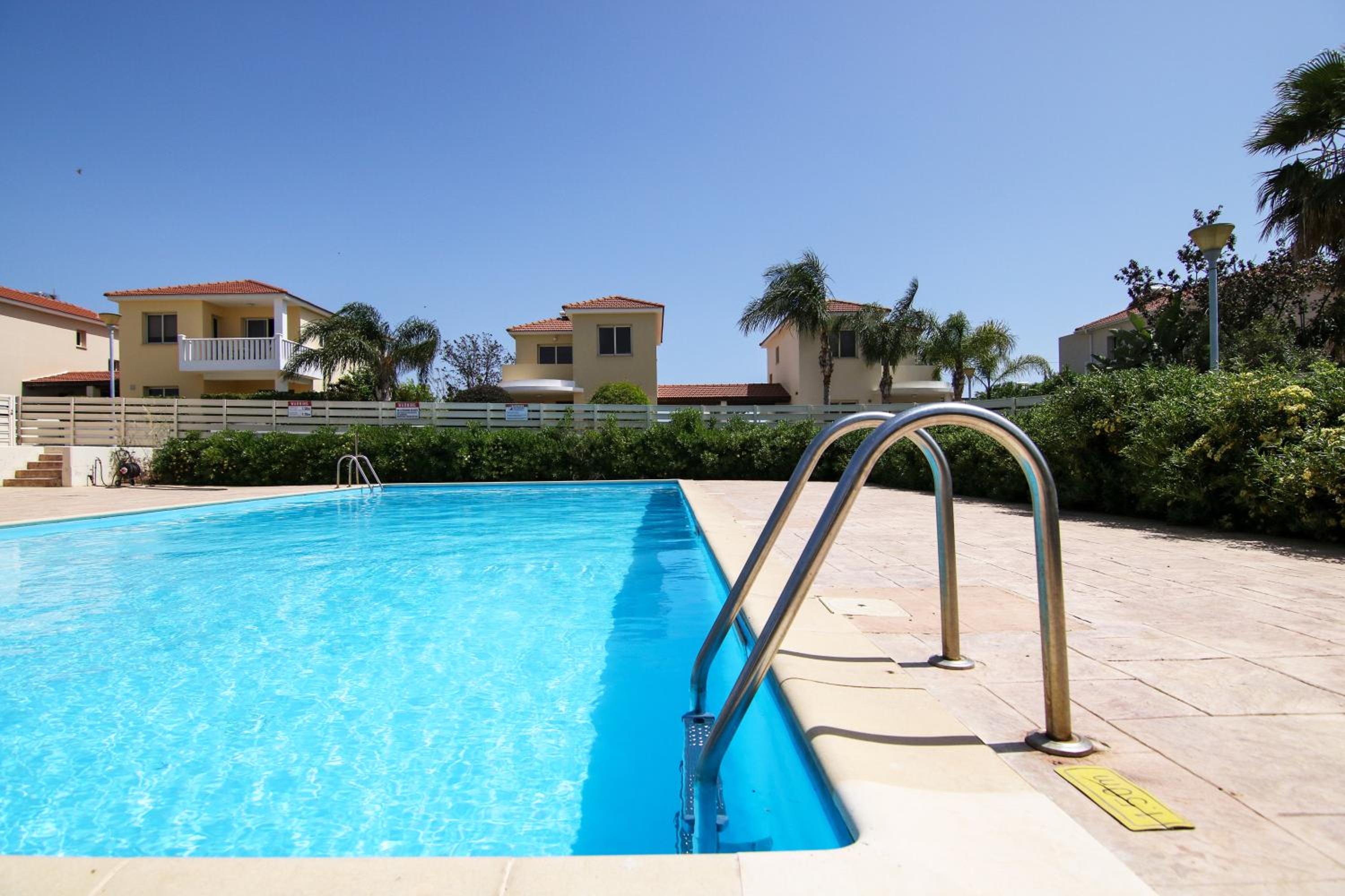 Seaside Luxury Flat Pervolia