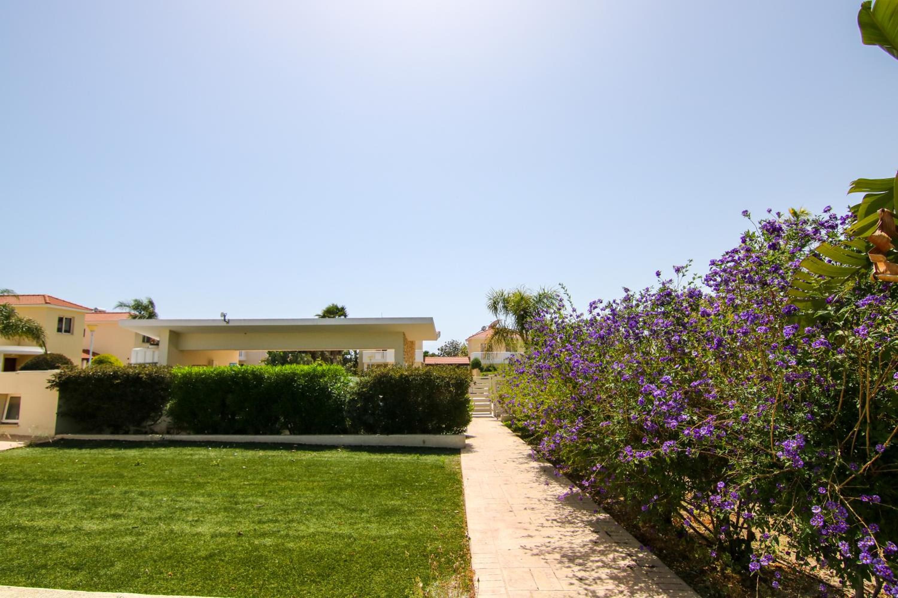 Seaside Luxury Flat Pervolia