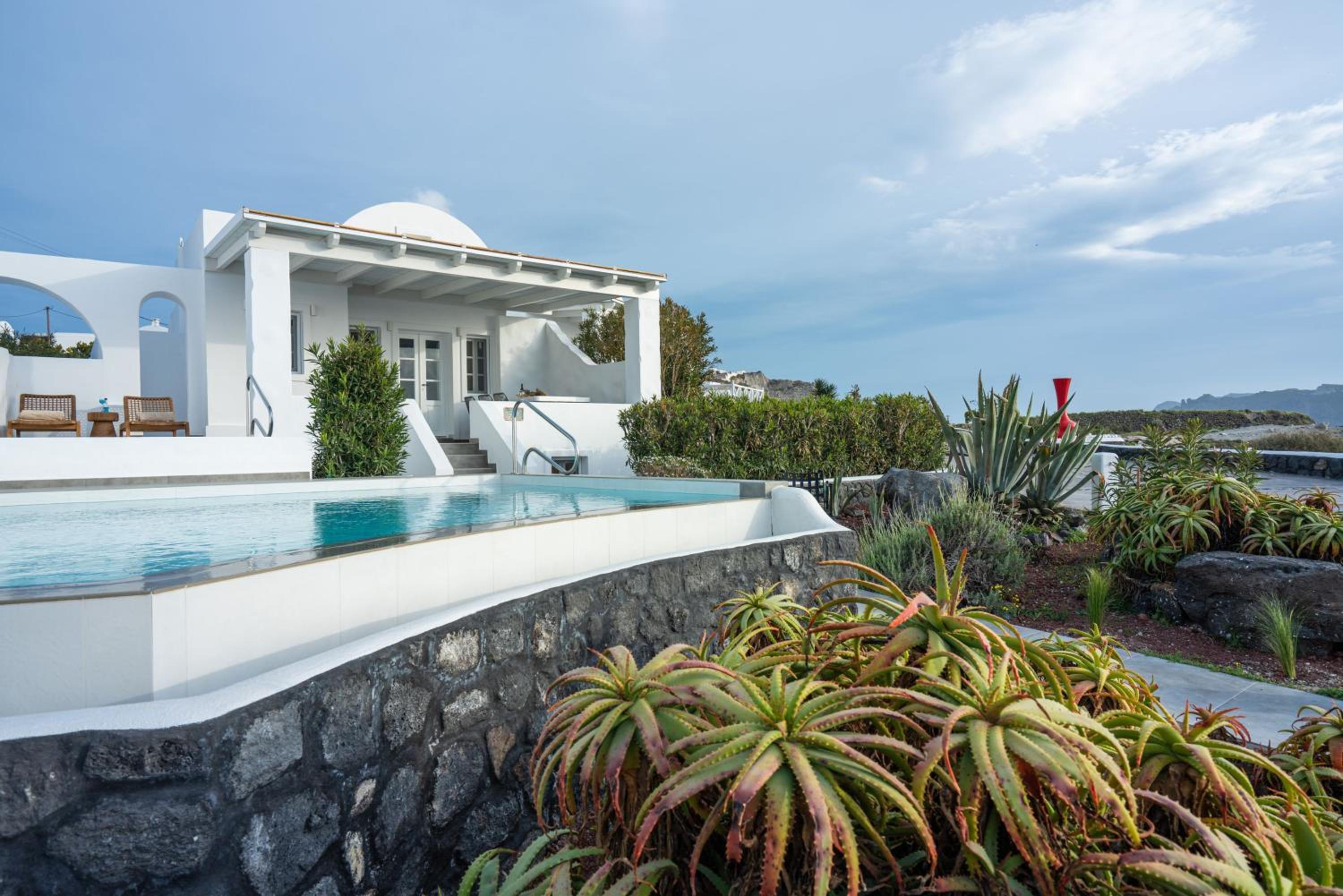 Oia Sunset Villas