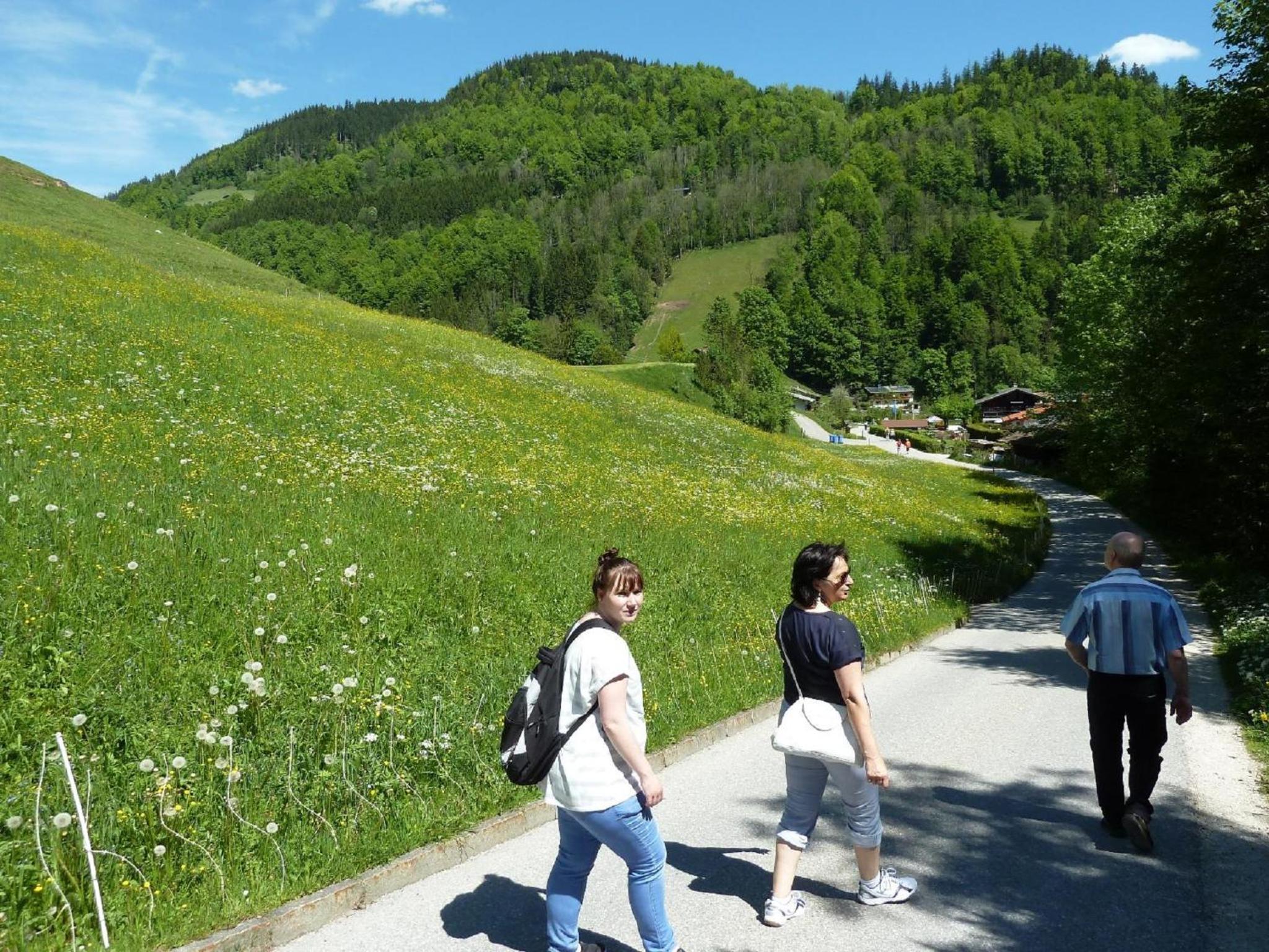 Photo 9