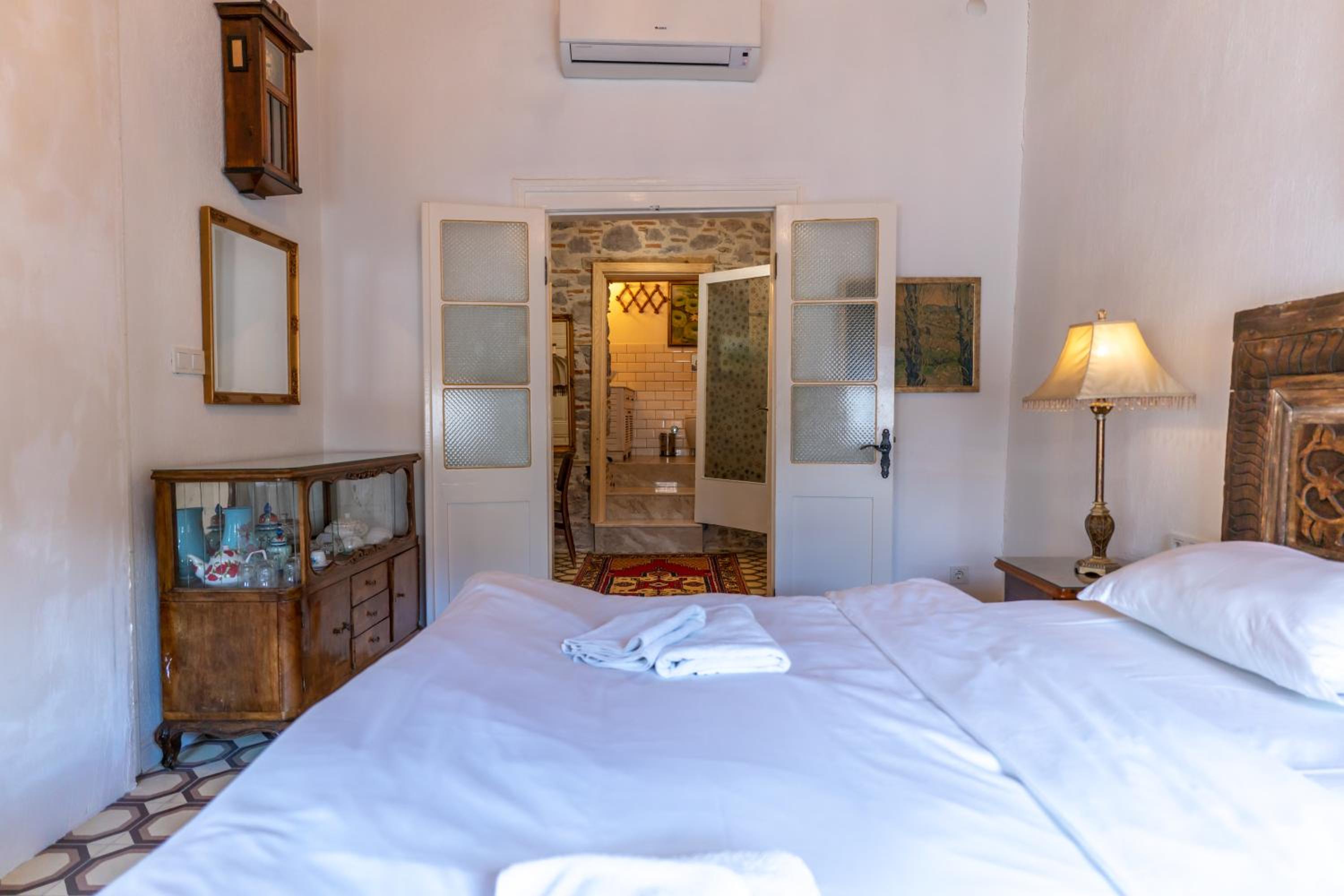 Dutlu Konak - Image 91