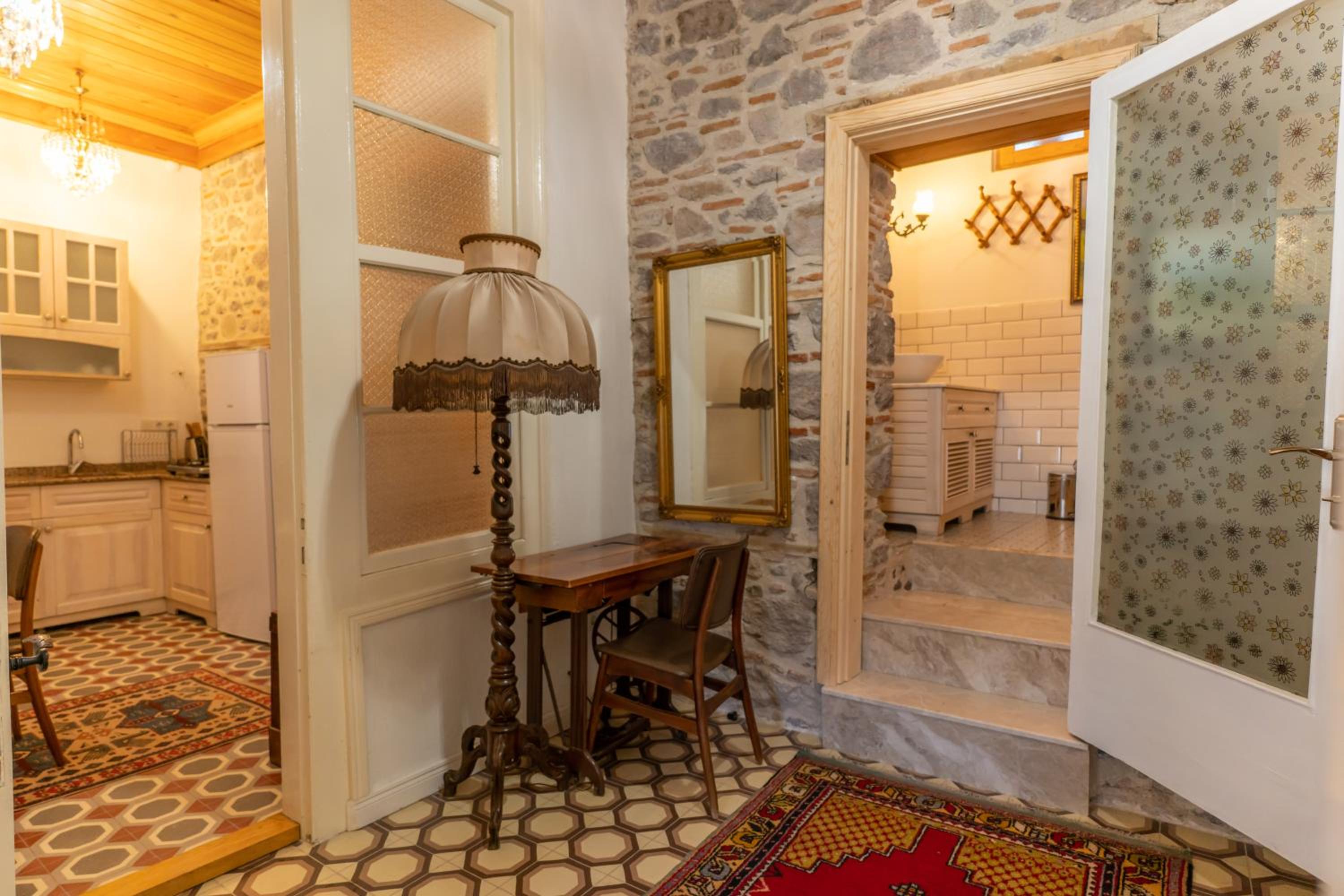 Dutlu Konak - Image 95