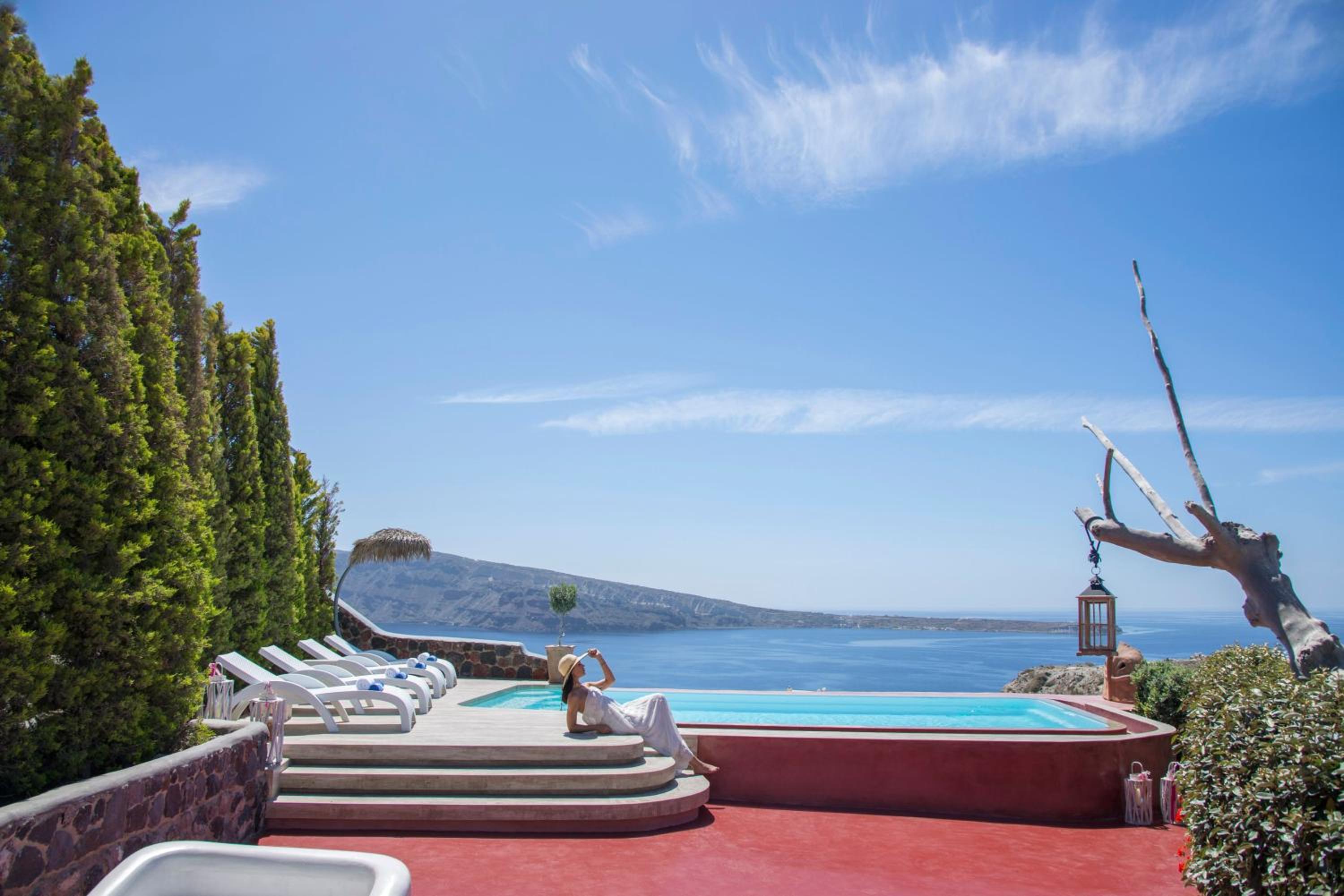 Oia Sunset Villas