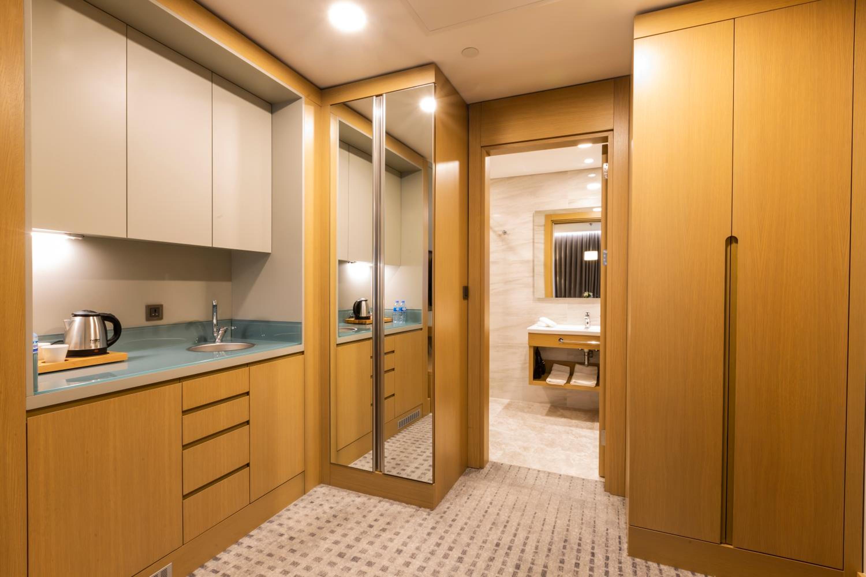 Radisson Otel İstanbul Harbiye - Image 48