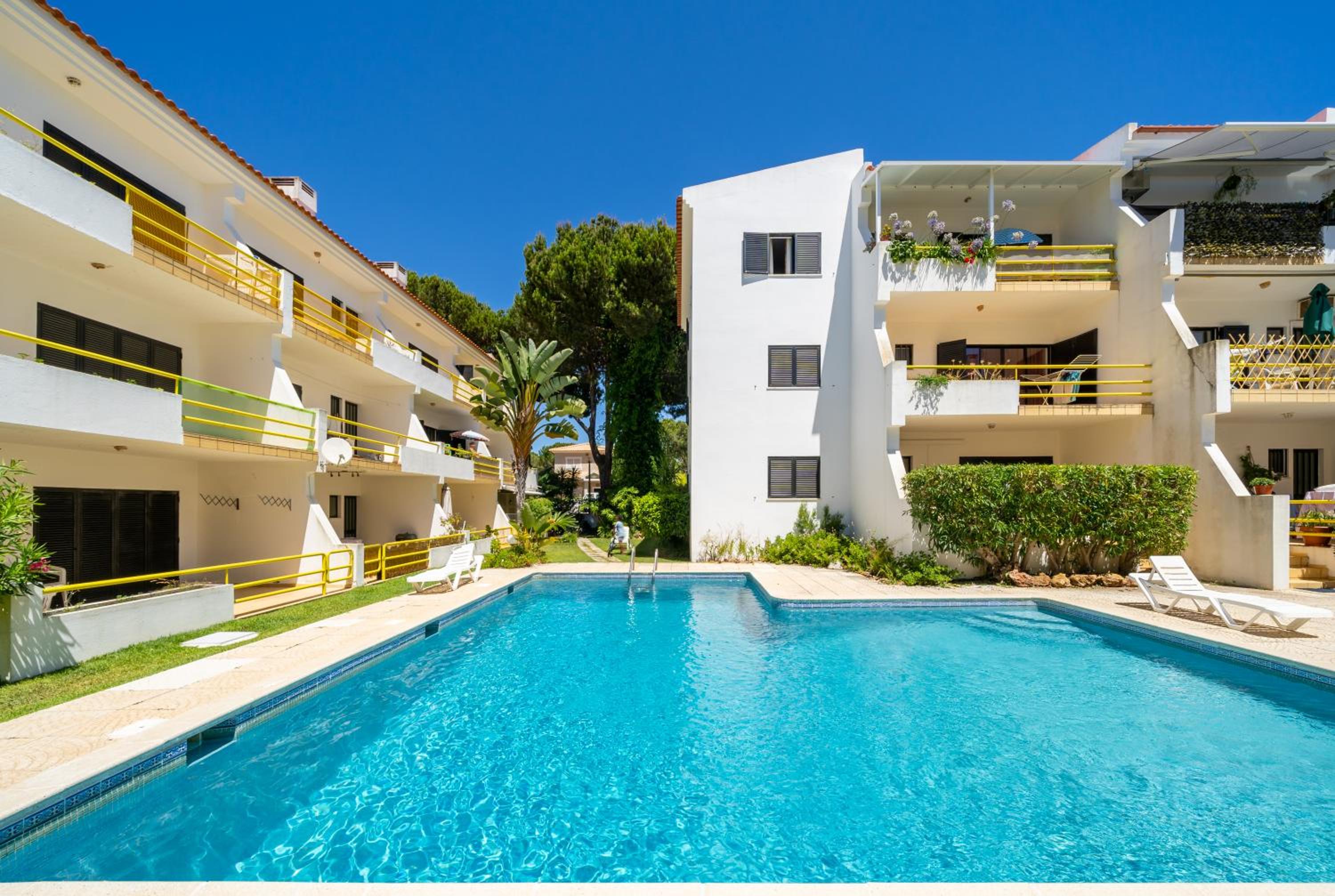 AL - Apartamento Sol Nascente 1 Top Floor view 5