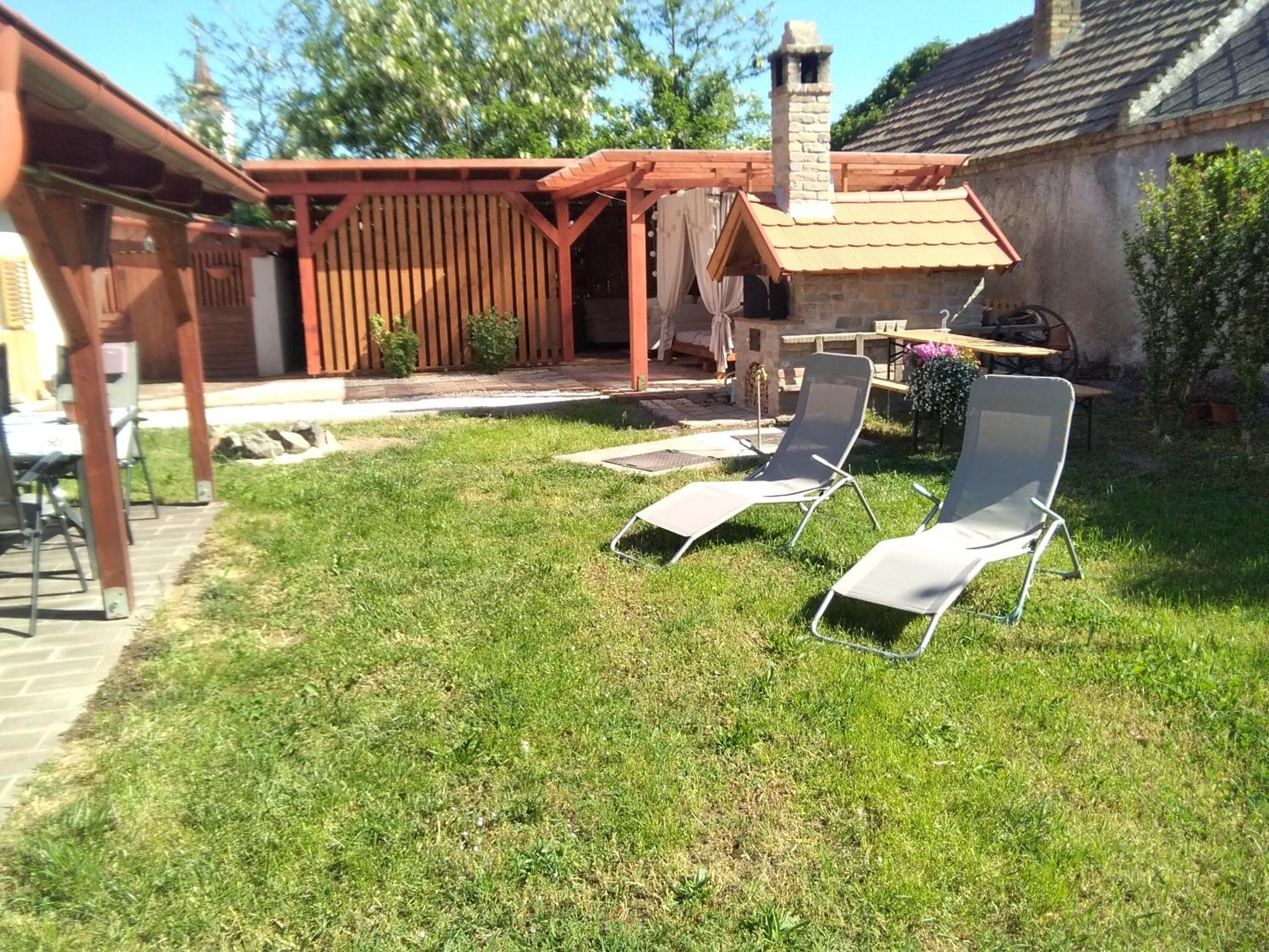 Photo 30