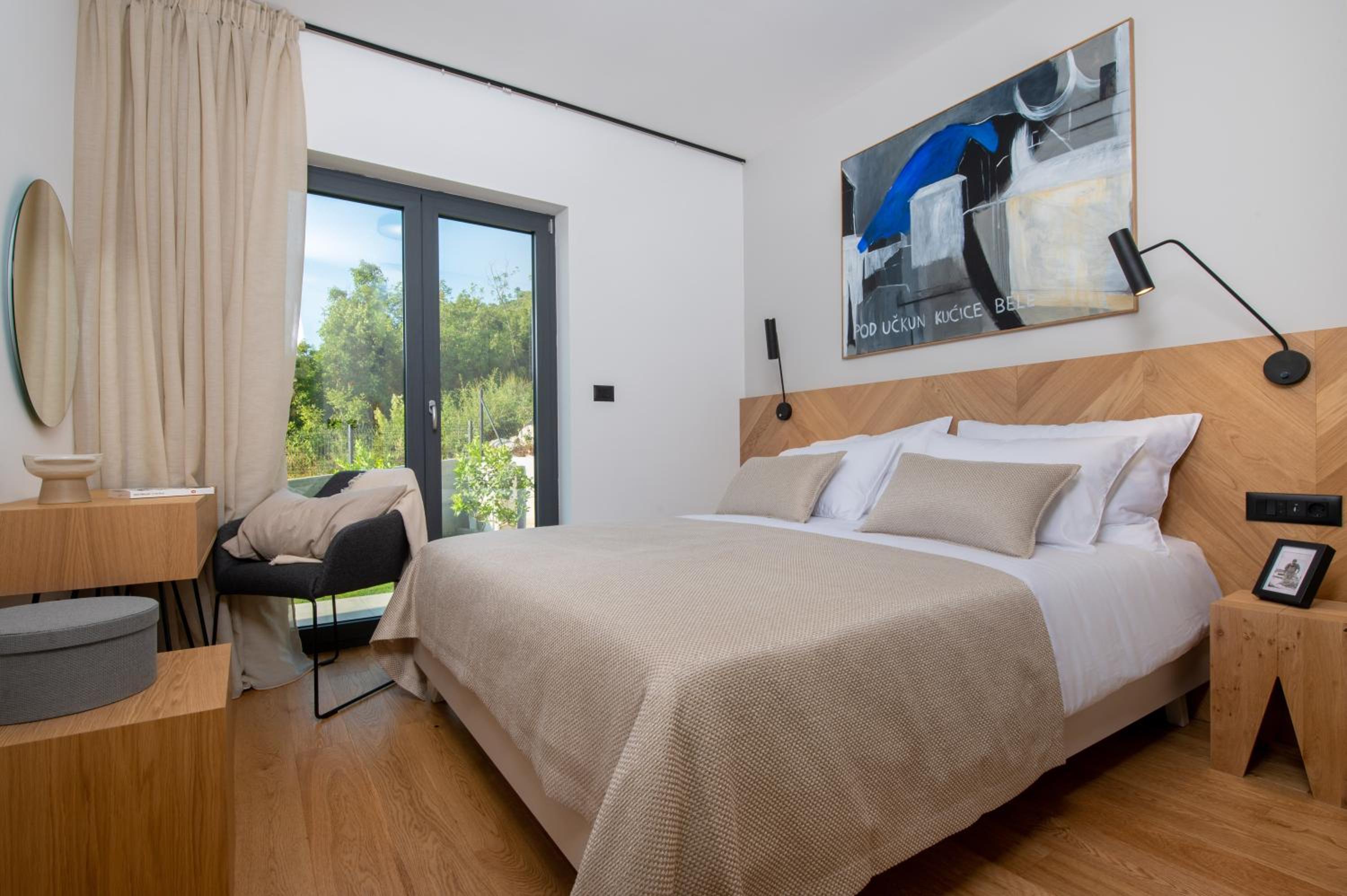 Villa rOvni view 5