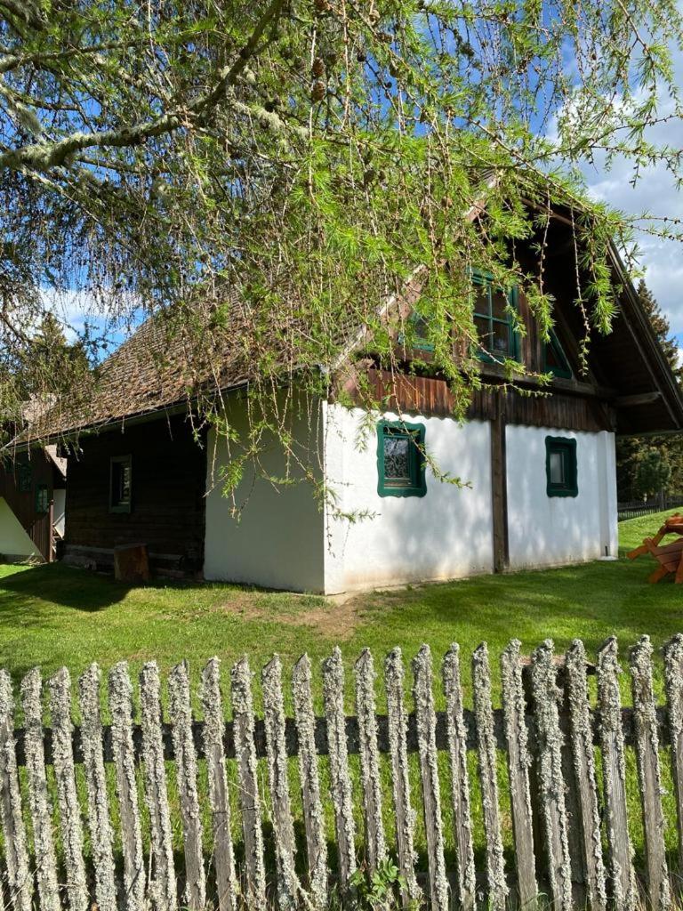 FERIENHAUS WALDTRAUM