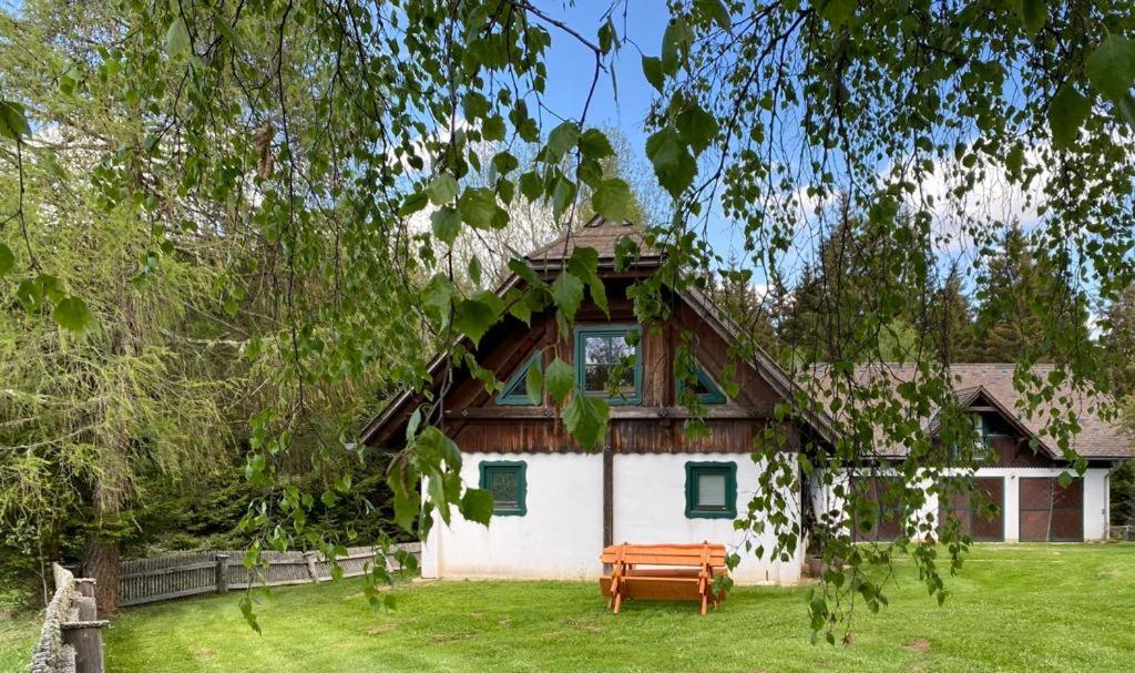 FERIENHAUS WALDTRAUM