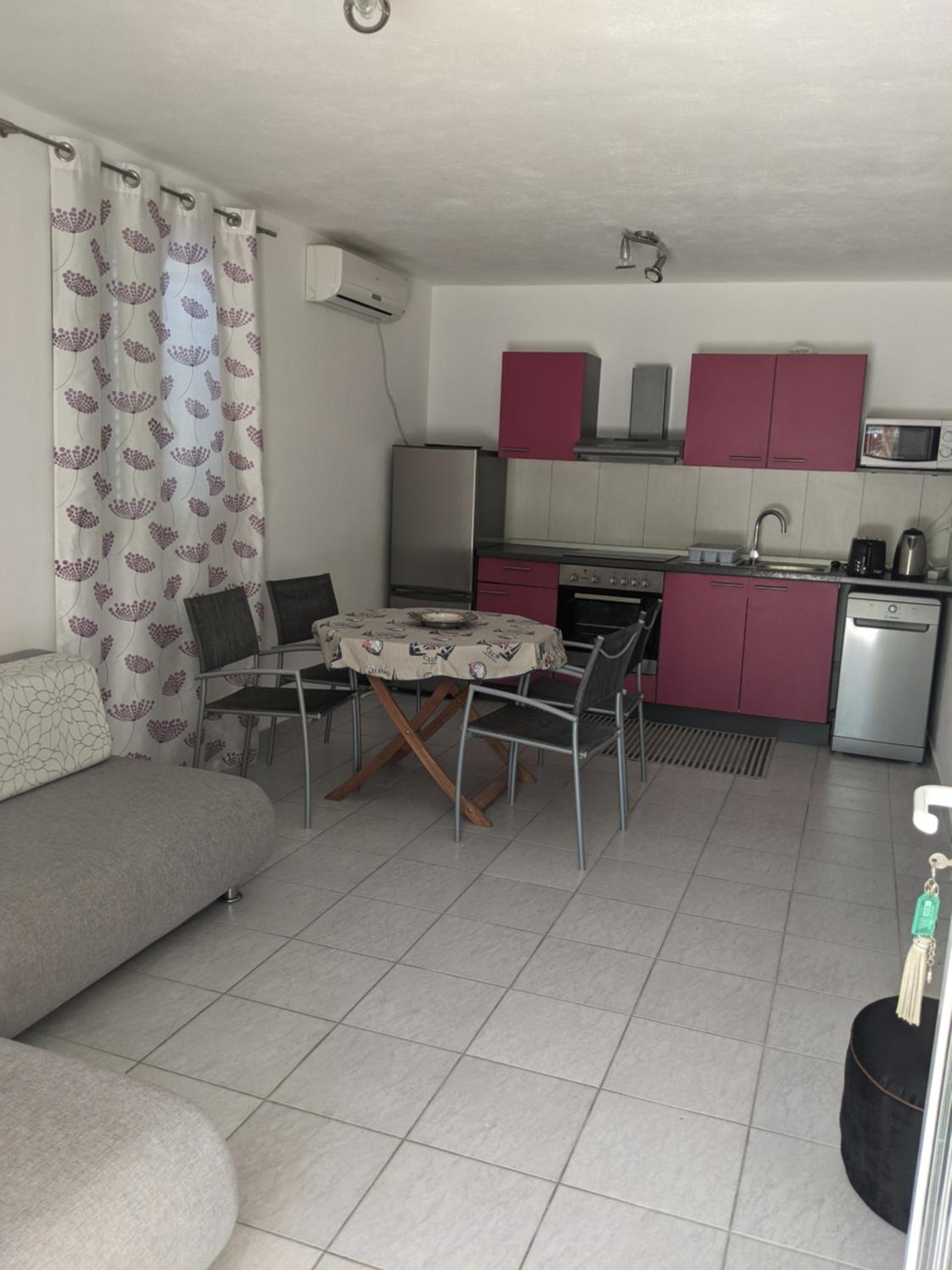 Emilija Apartments Privlaka