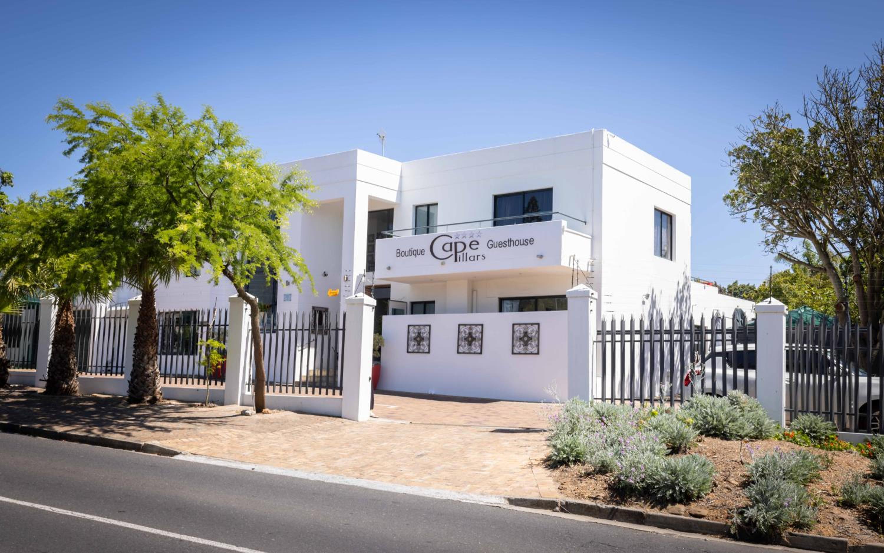 Cape Pillars Boutique Hotel