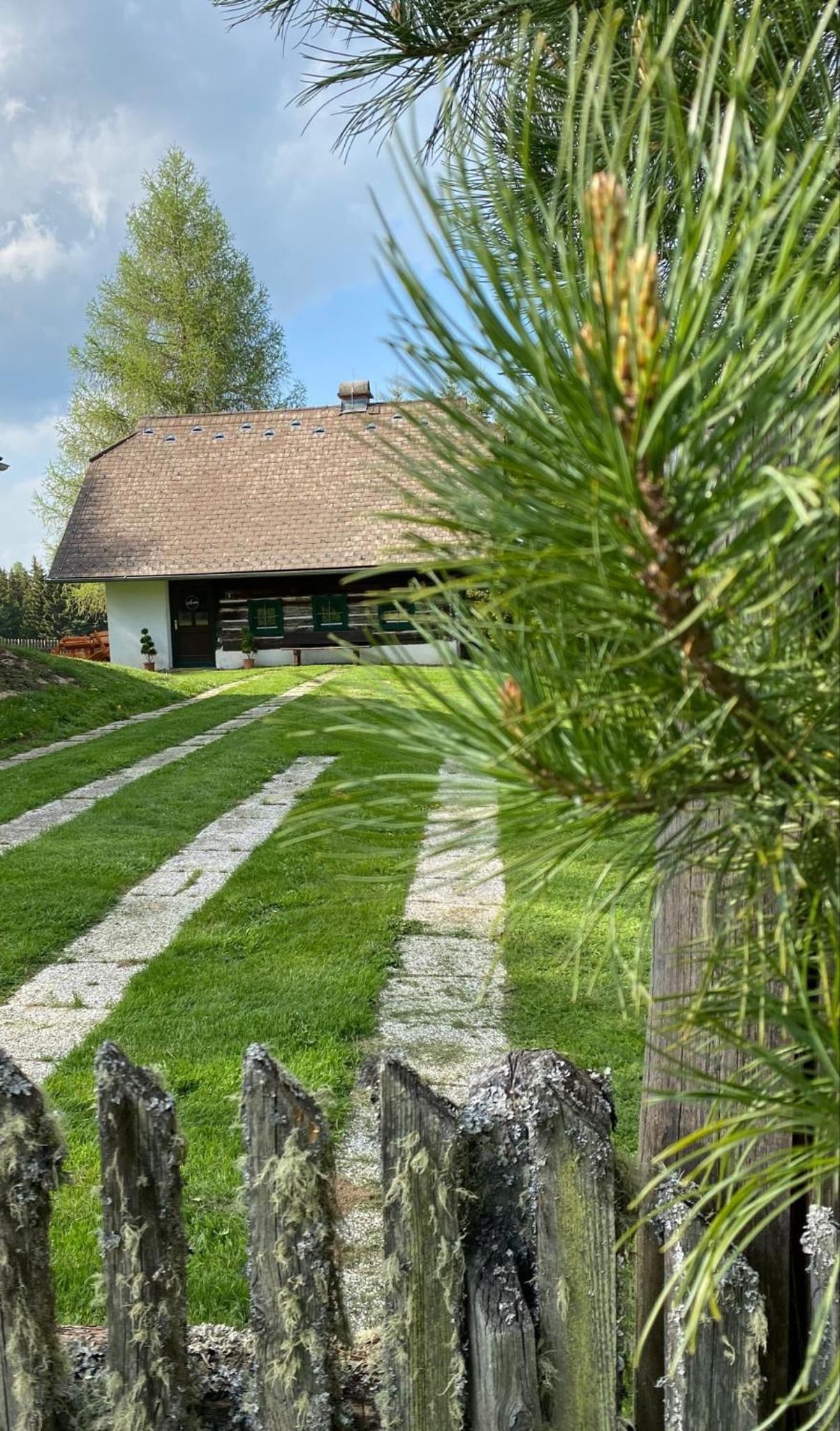 FERIENHAUS WALDTRAUM