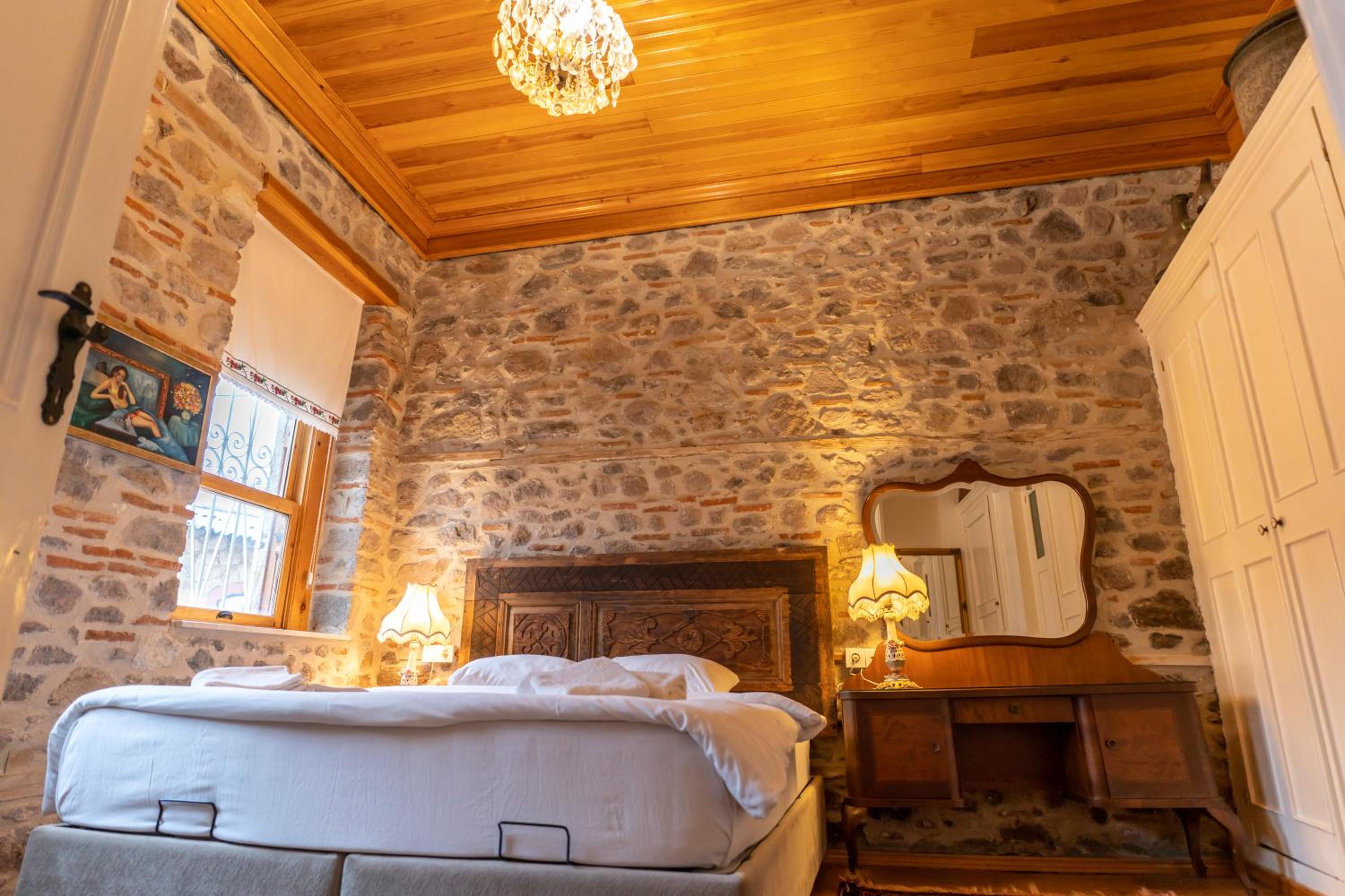 Dutlu Konak - Image 157