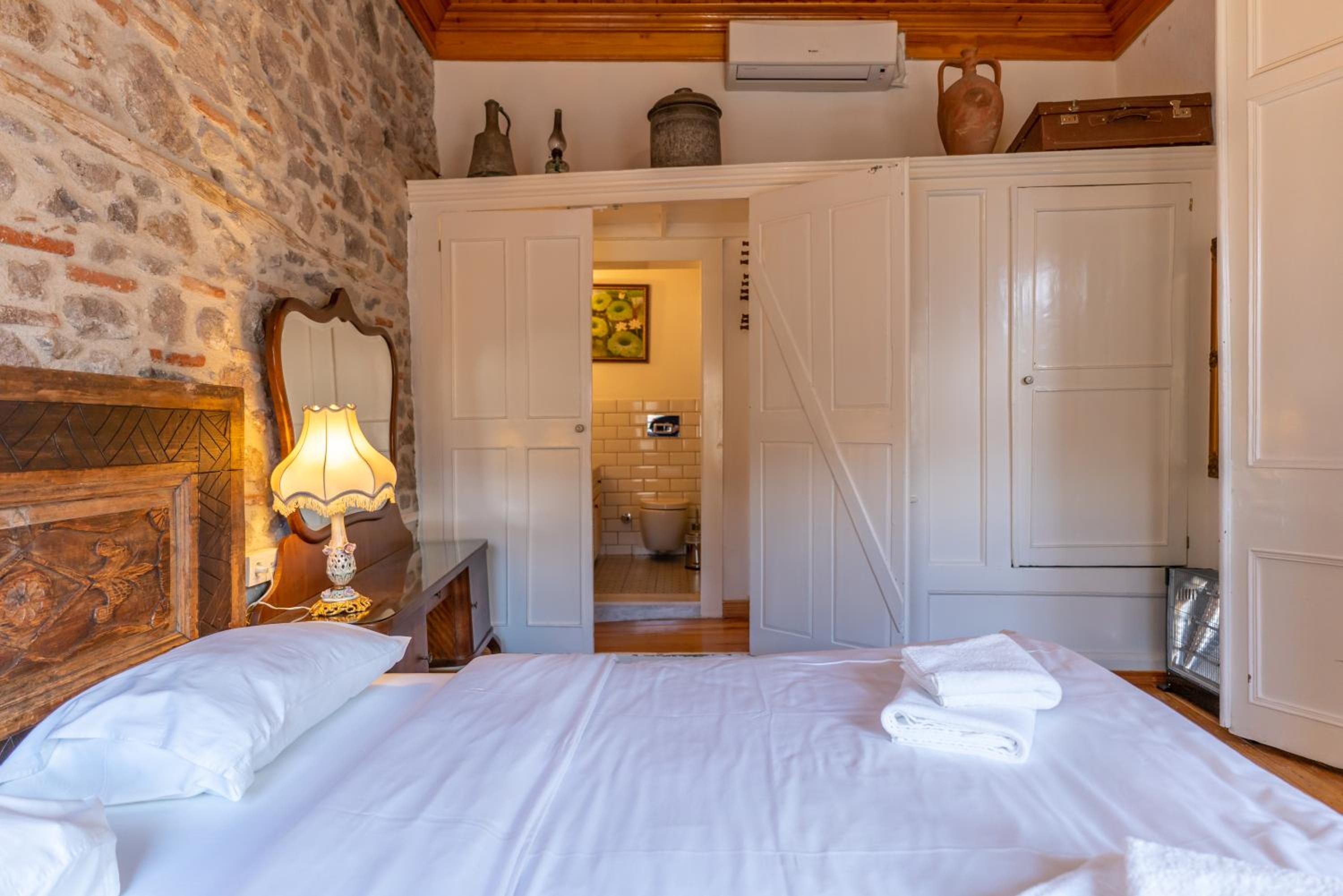 Dutlu Konak - Image 104