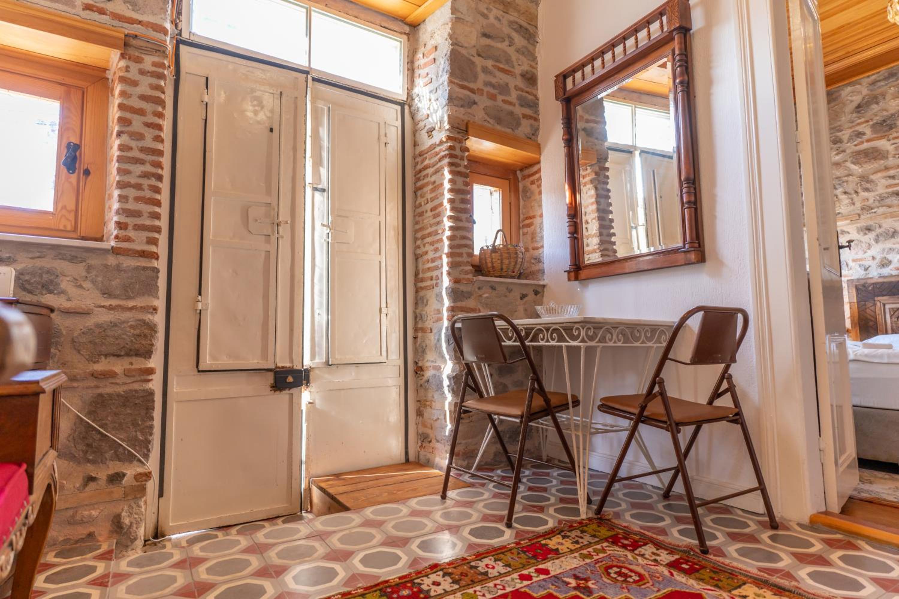 Dutlu Konak - Image 160