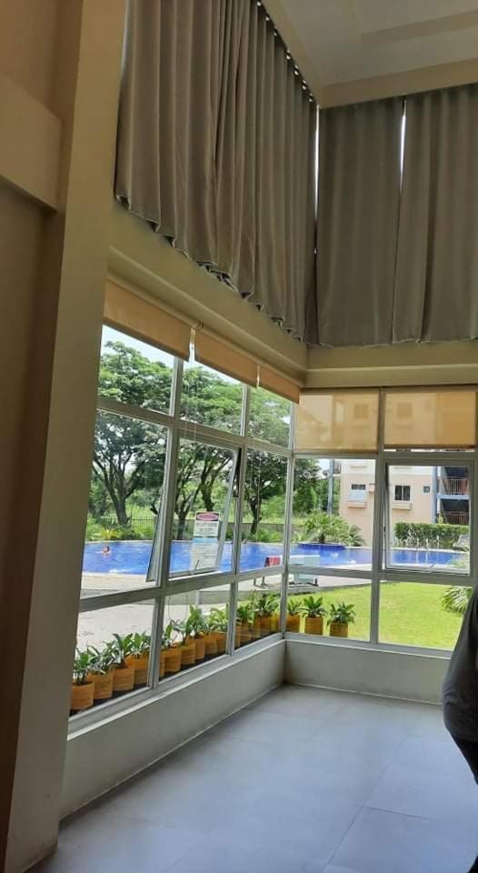 Amaia Steps Nuvali fully furnished unit with swimming pool view near Carmelray Pitland, Calamba - 9