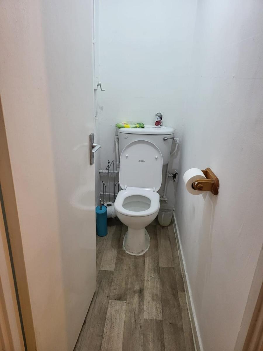 Double room in a cosy flat in Tooting