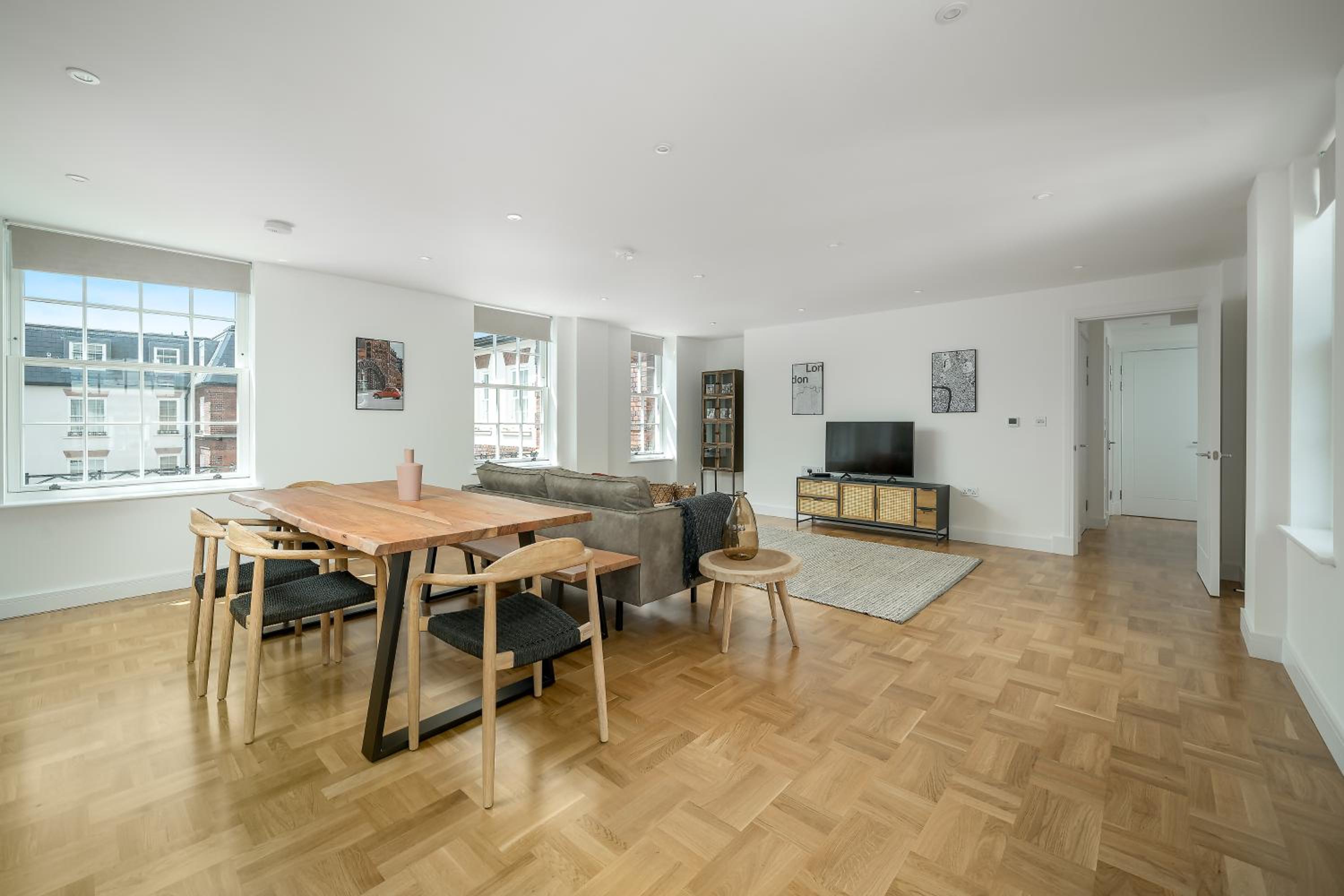 Stunning flat near Holland Park