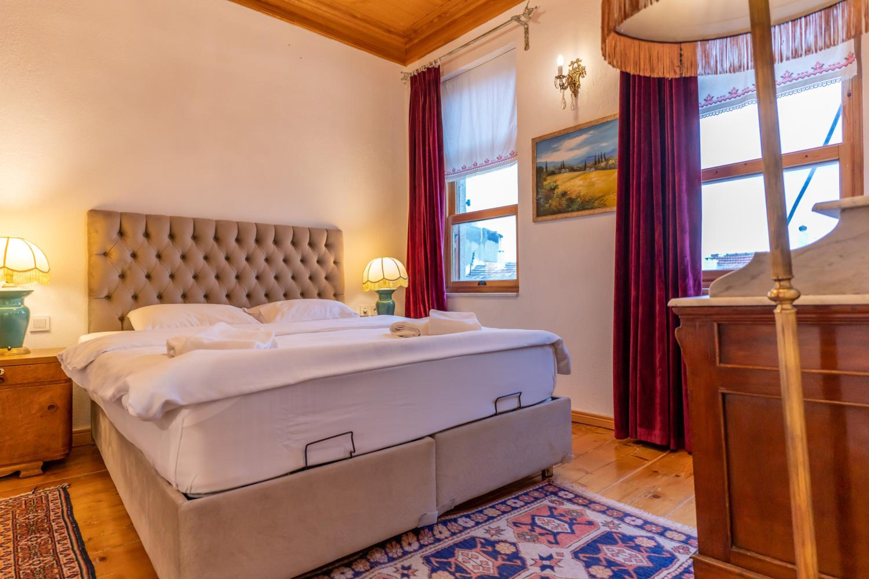 Dutlu Konak - Image 162