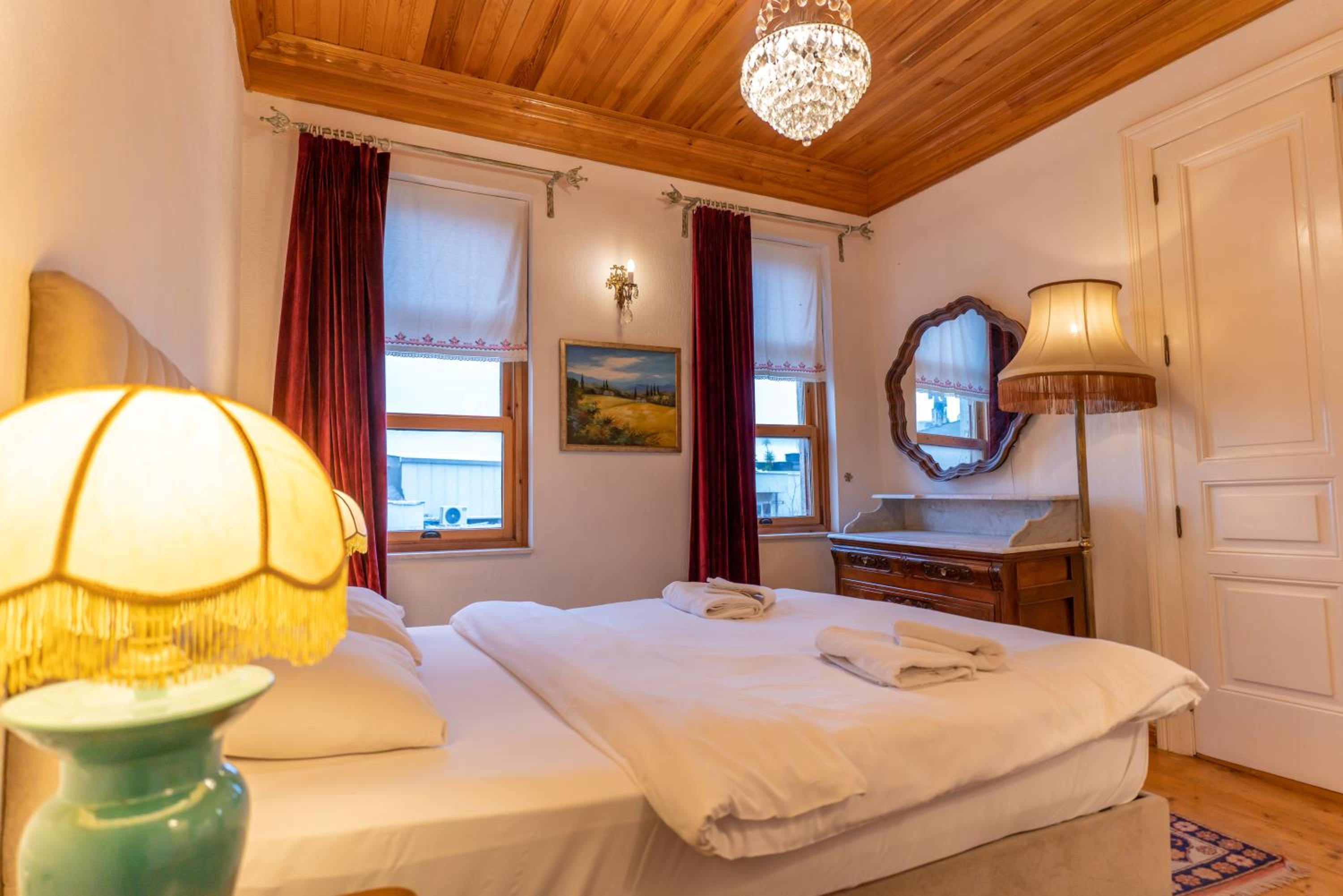 Dutlu Konak - Image 108