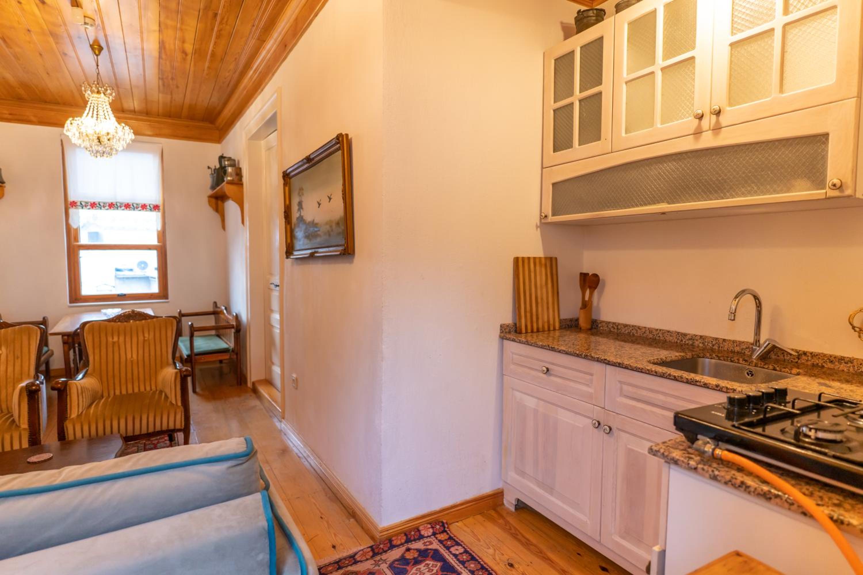 Dutlu Konak - Image 114