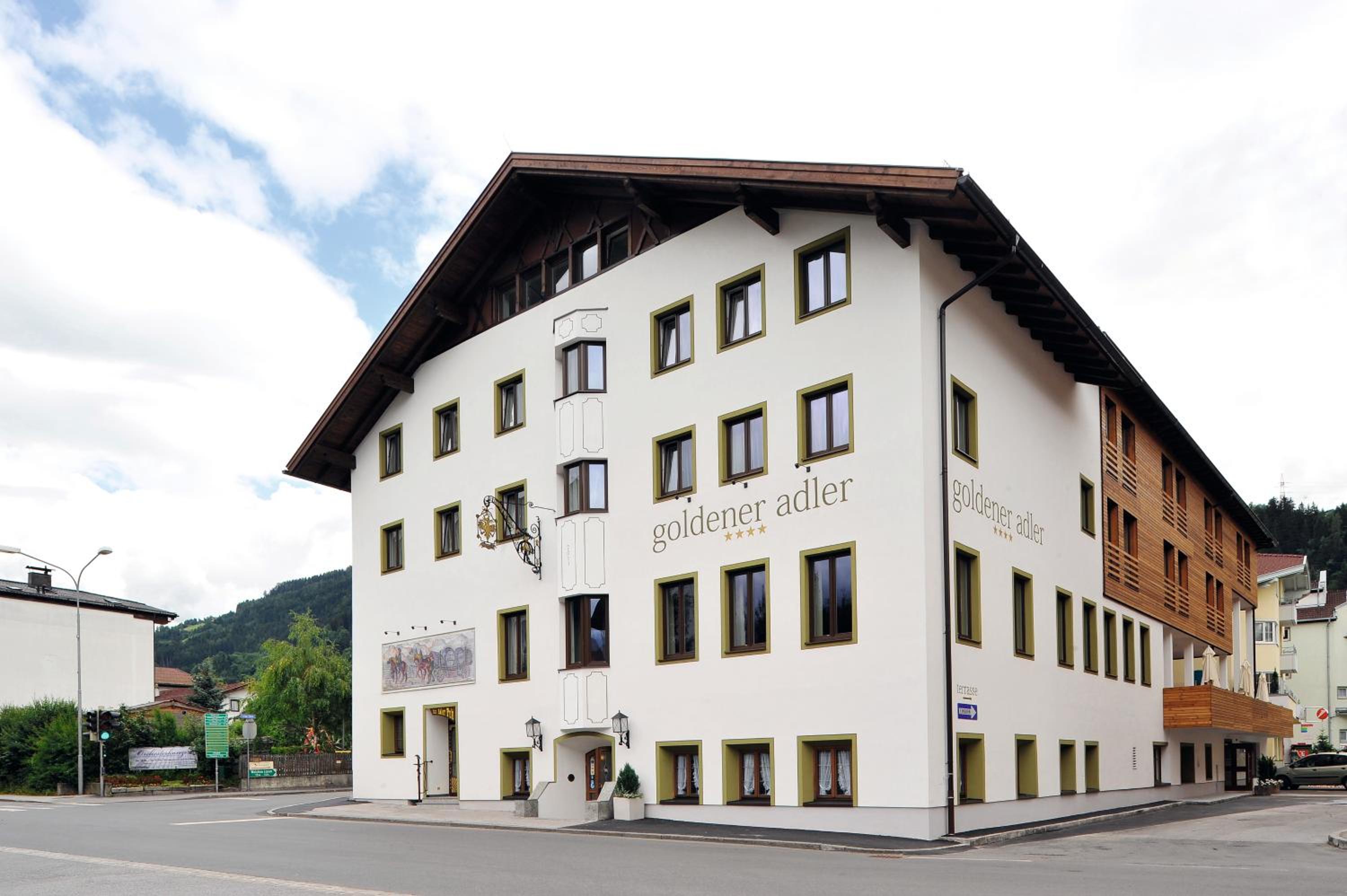 Hotel Goldener Adler Wattens - Image 1