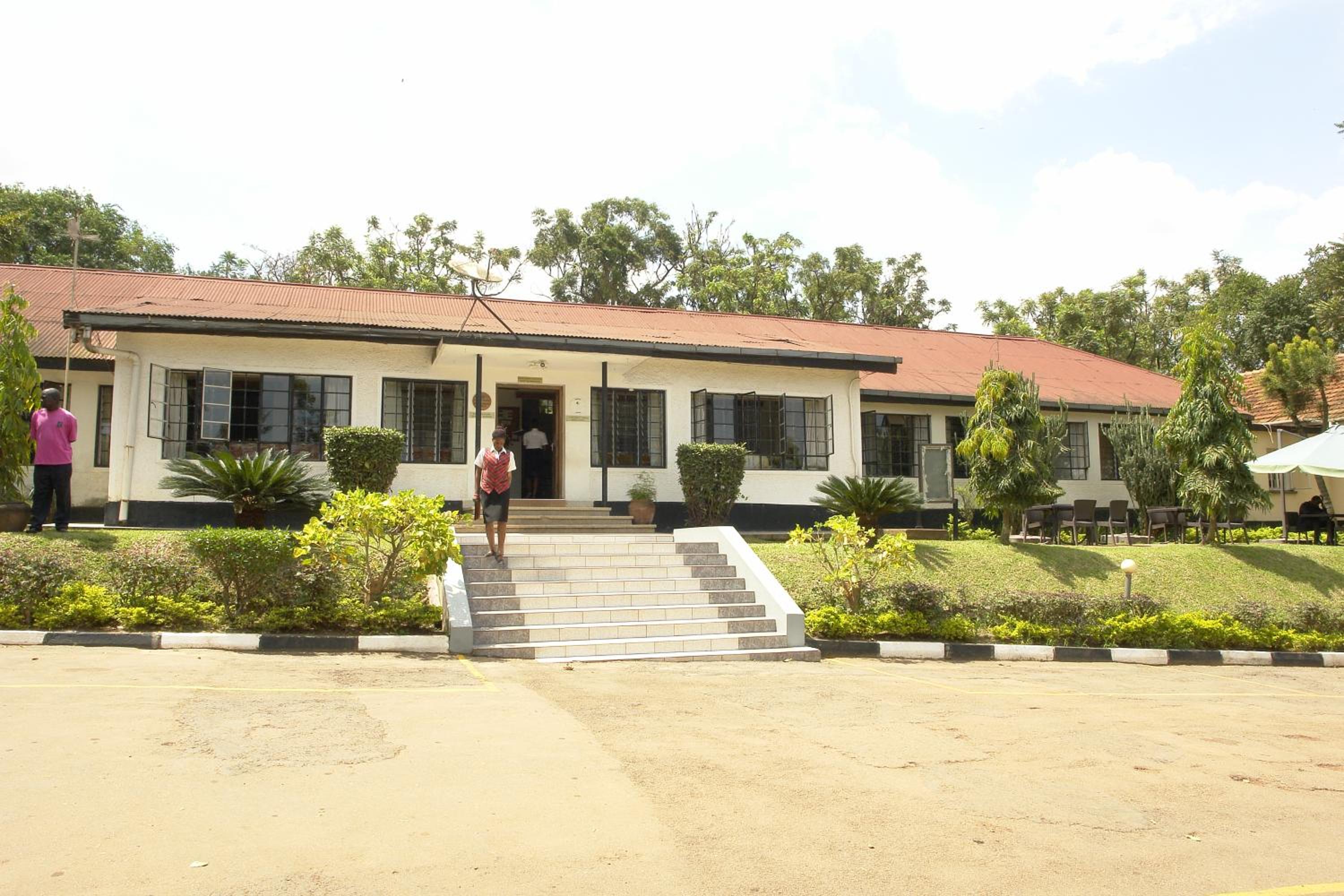 MAKERERE UNIVERSITY GUEST HOUSE