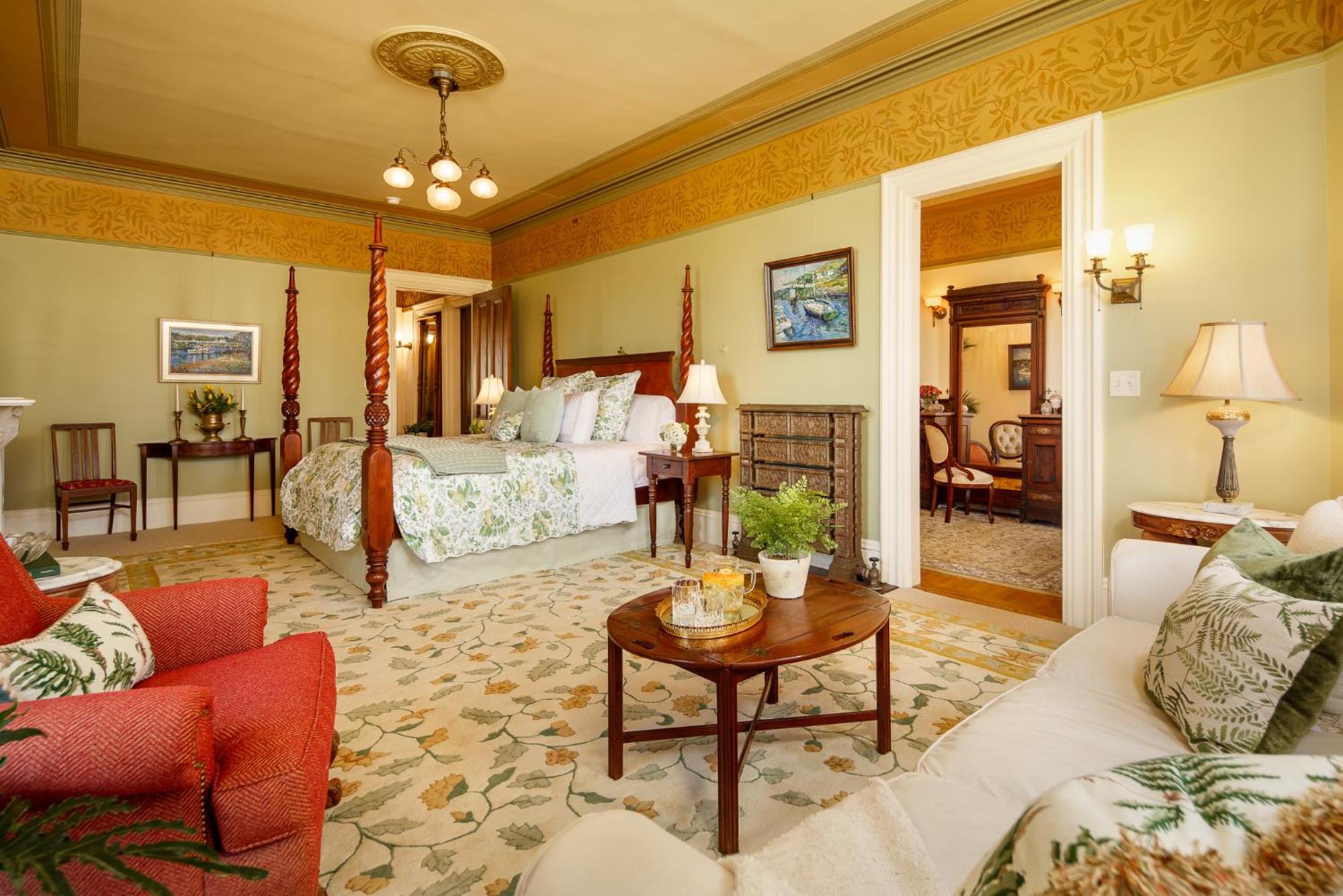 The Lady Mary Inn