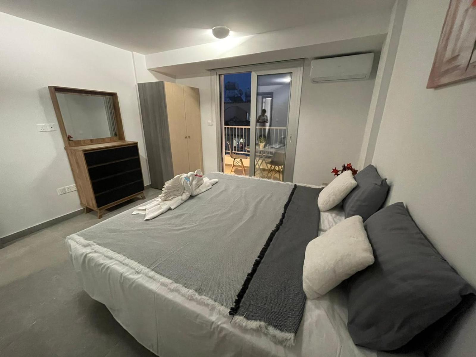 Serene Napa Suites - Heart of Ayia Napa