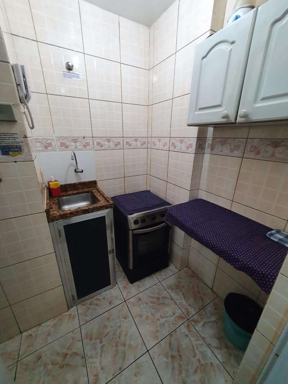 Lindo e Barato, Av Copacabana 479/301