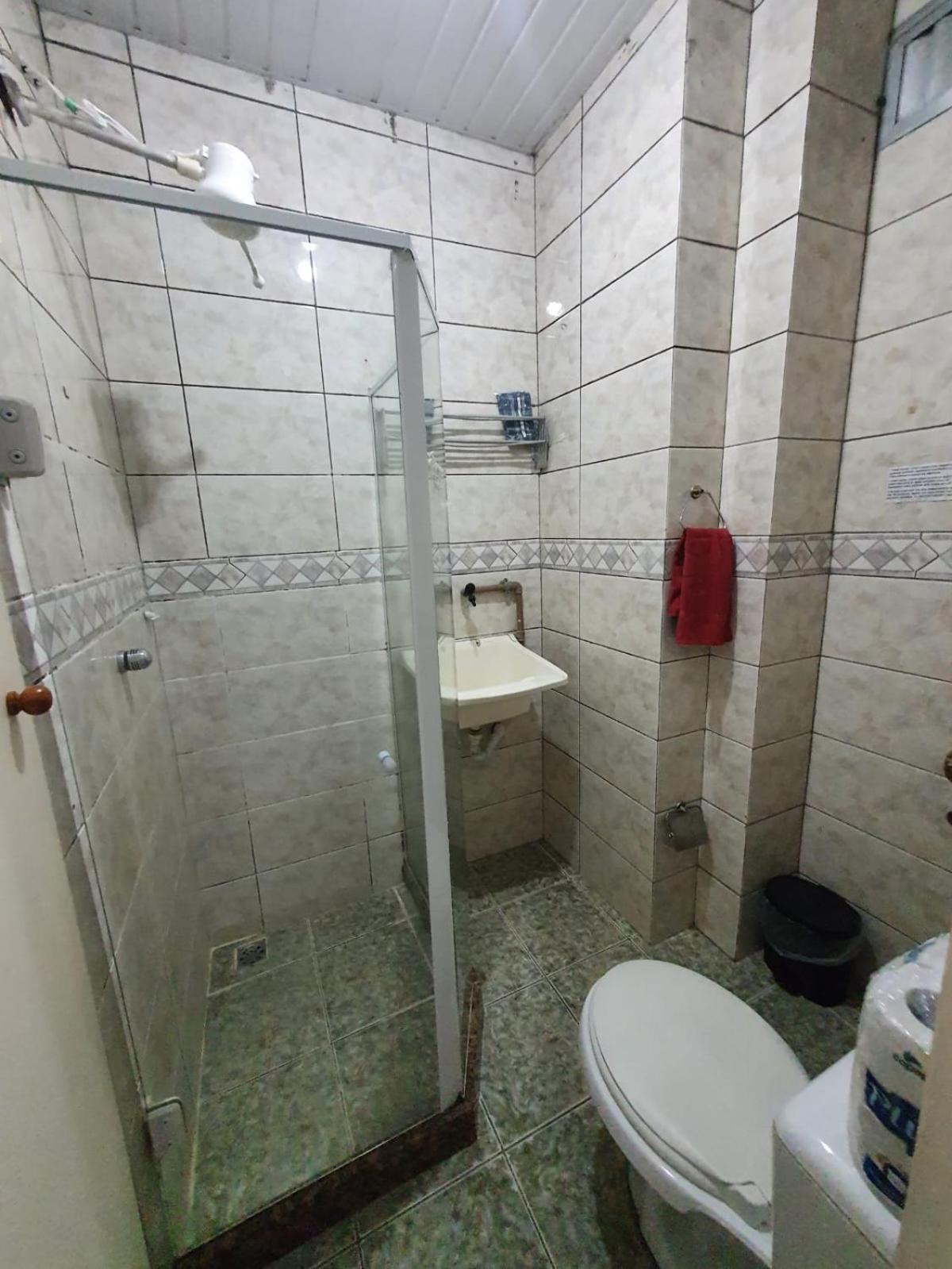 Lindo e Barato, Av Copacabana 479/301
