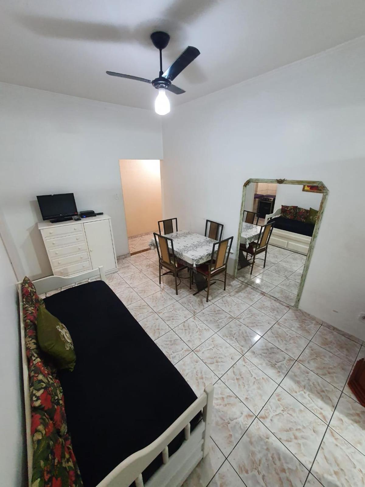 Lindo e Barato, Av Copacabana 479/301