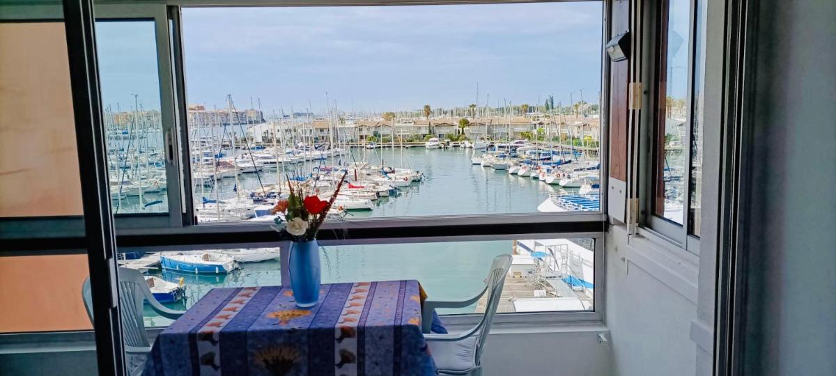 Studio face au Port, photo 6