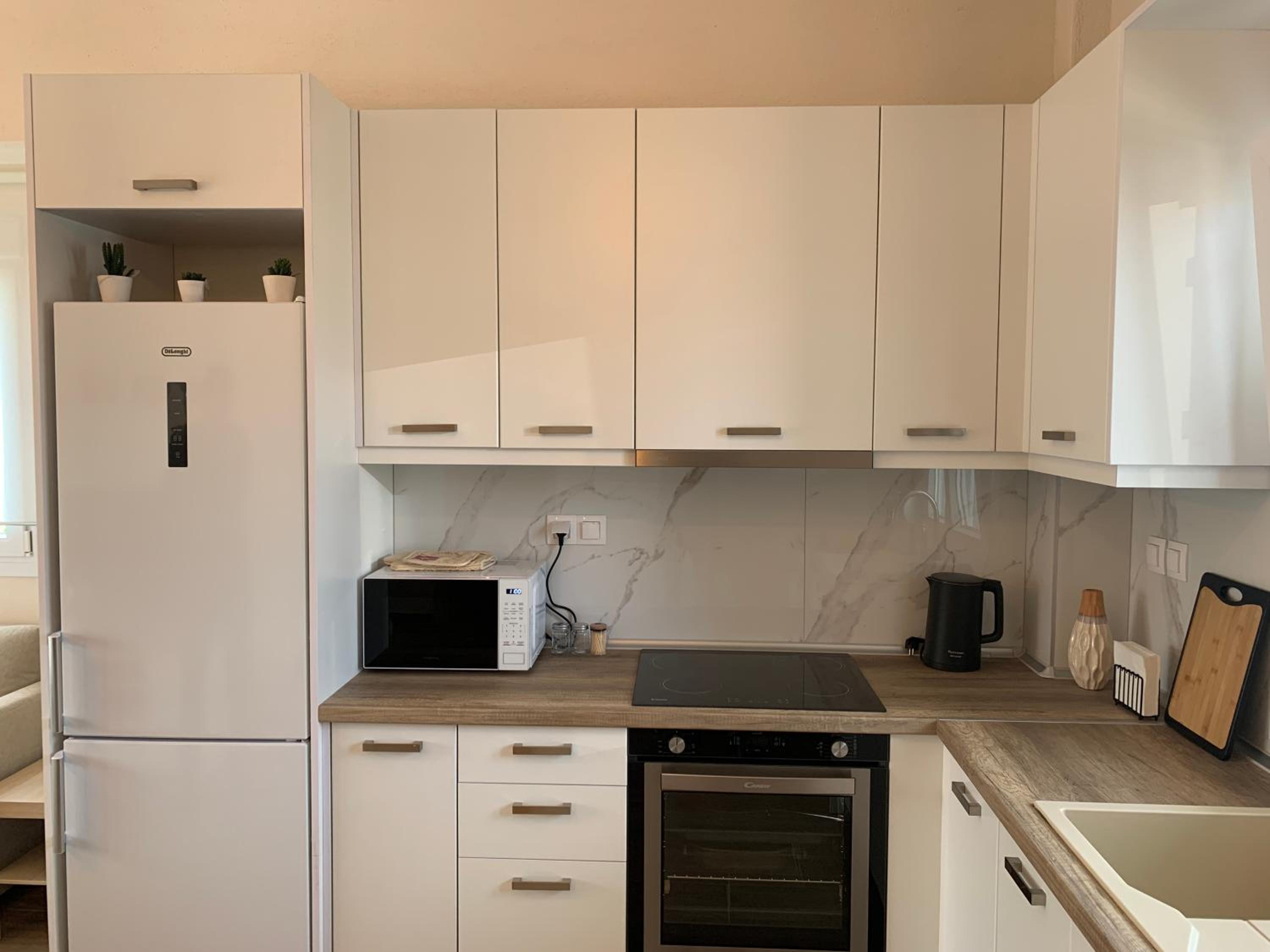 New Family Friendly Apartment view 5