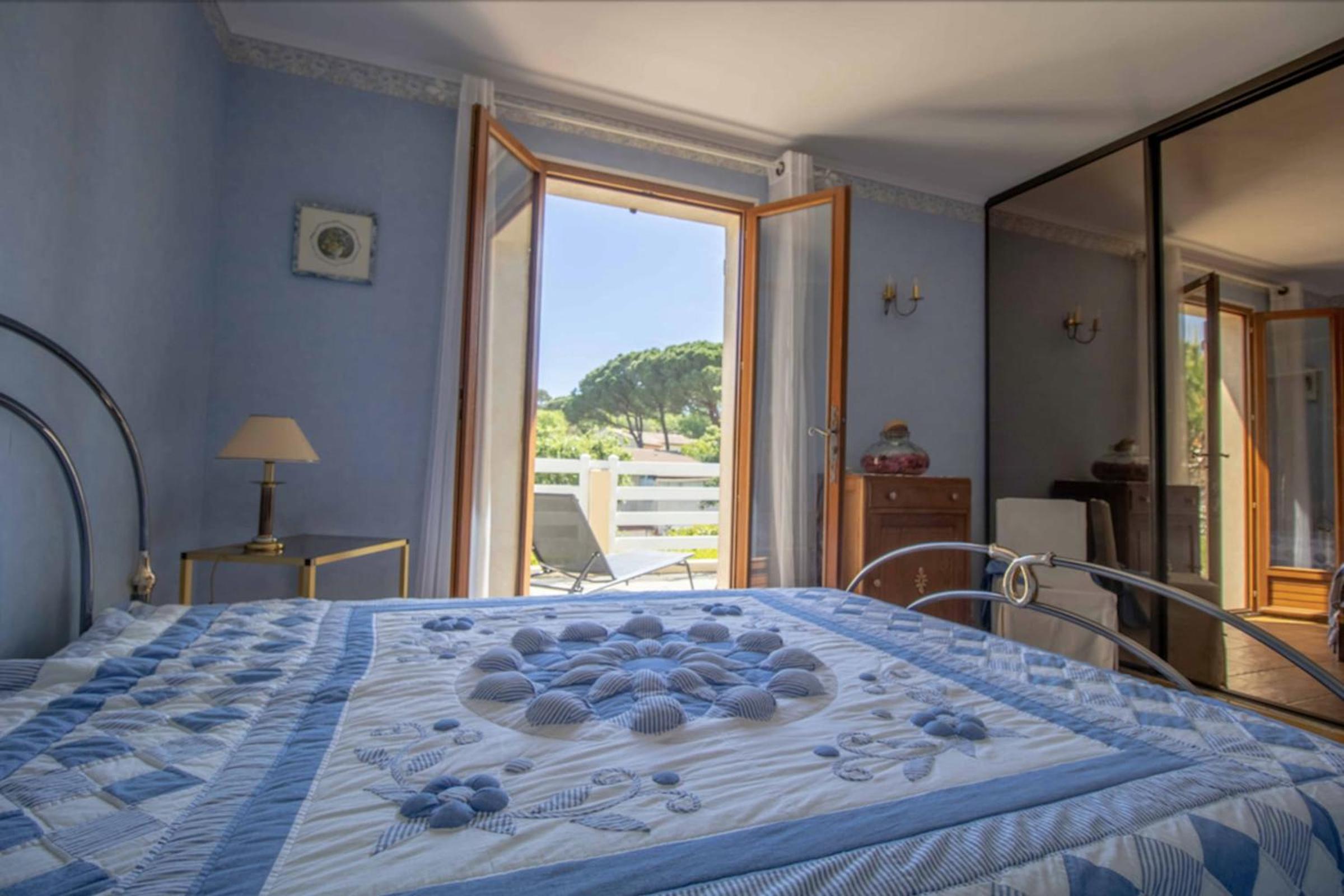 Large Spacious House In Fréjus en Fréjus