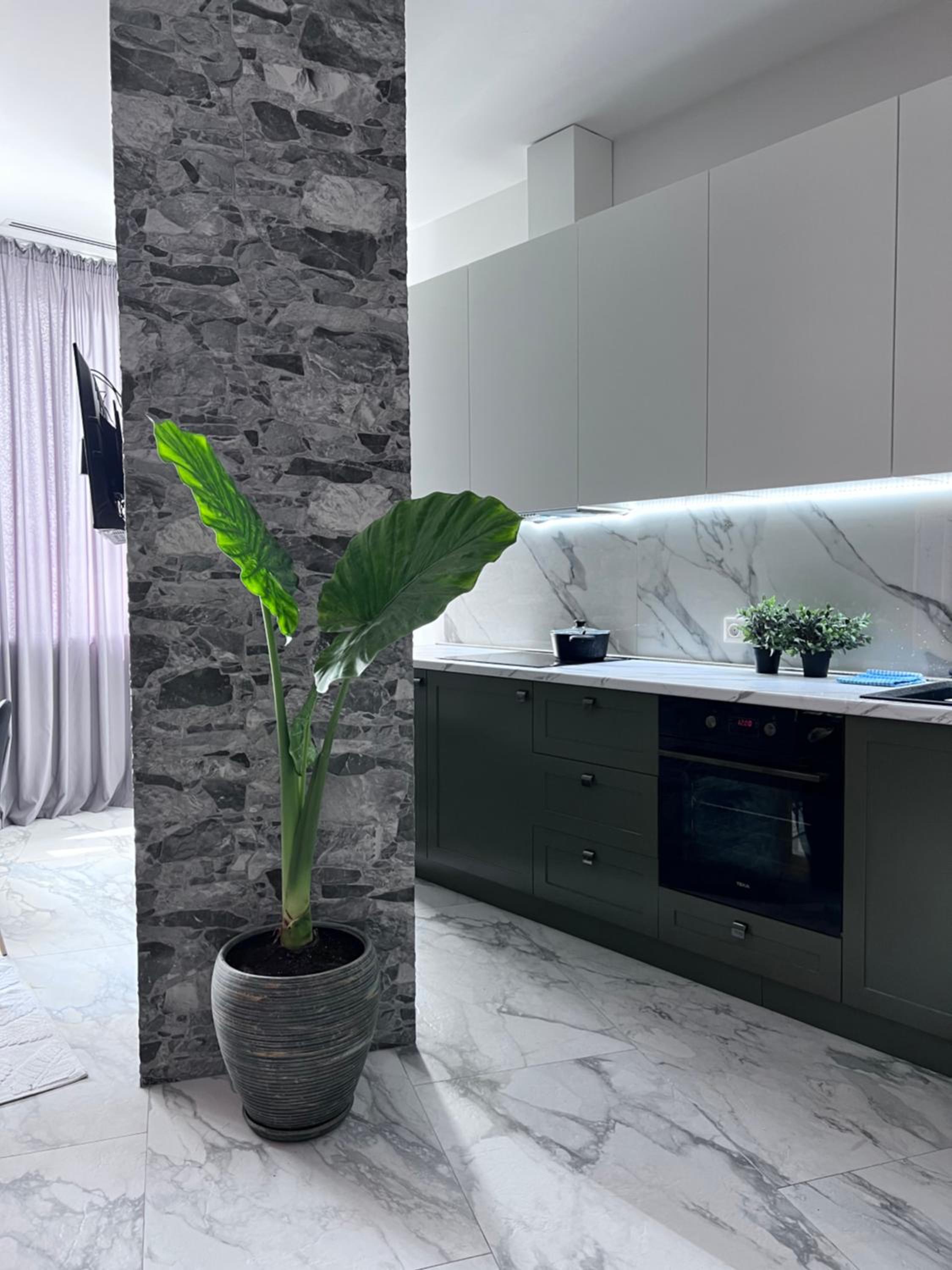 Apartment in AXIS TOWERS, Tbilisi business center view 2