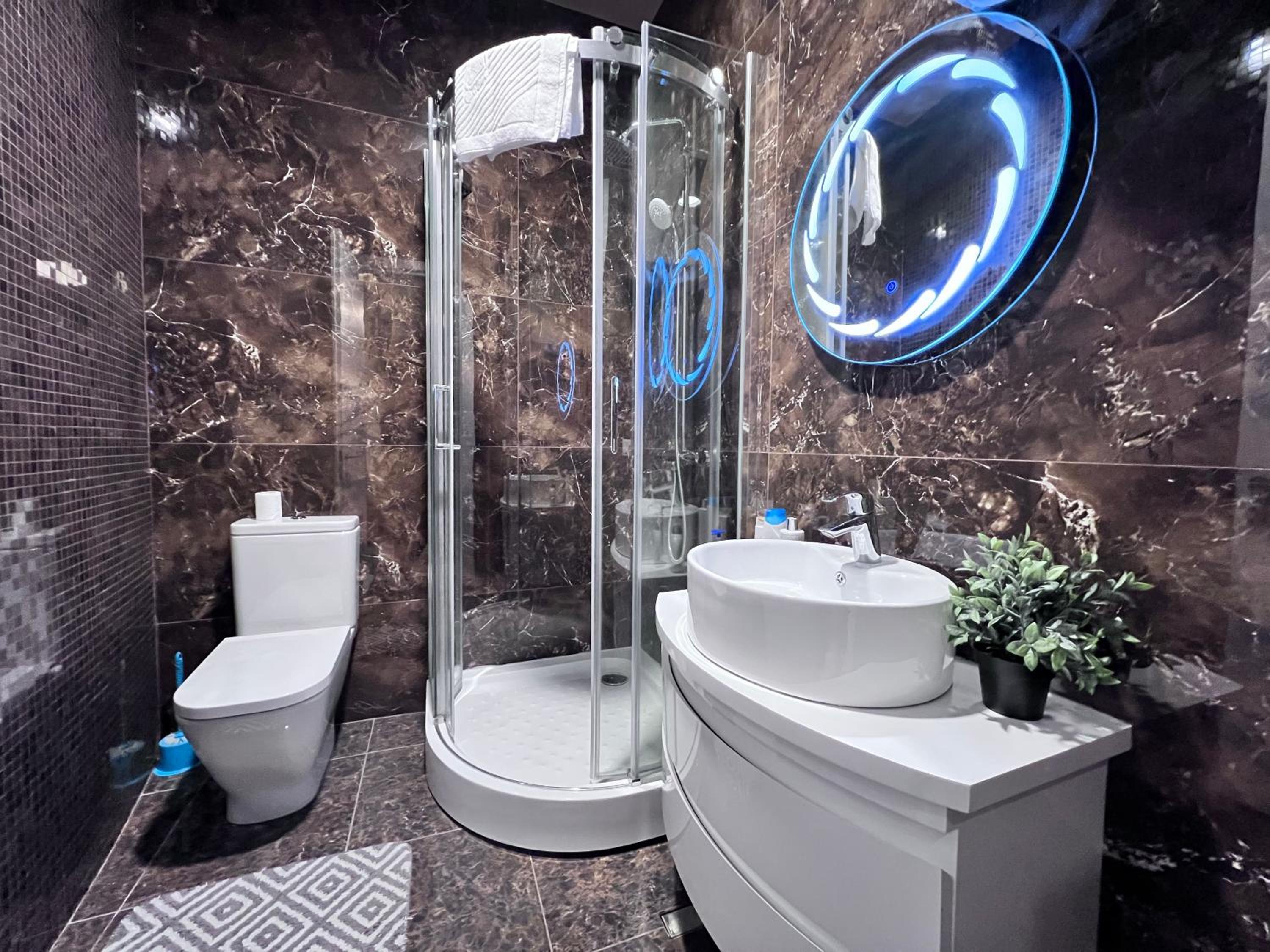 Apartment in AXIS TOWERS, Tbilisi business center view 5