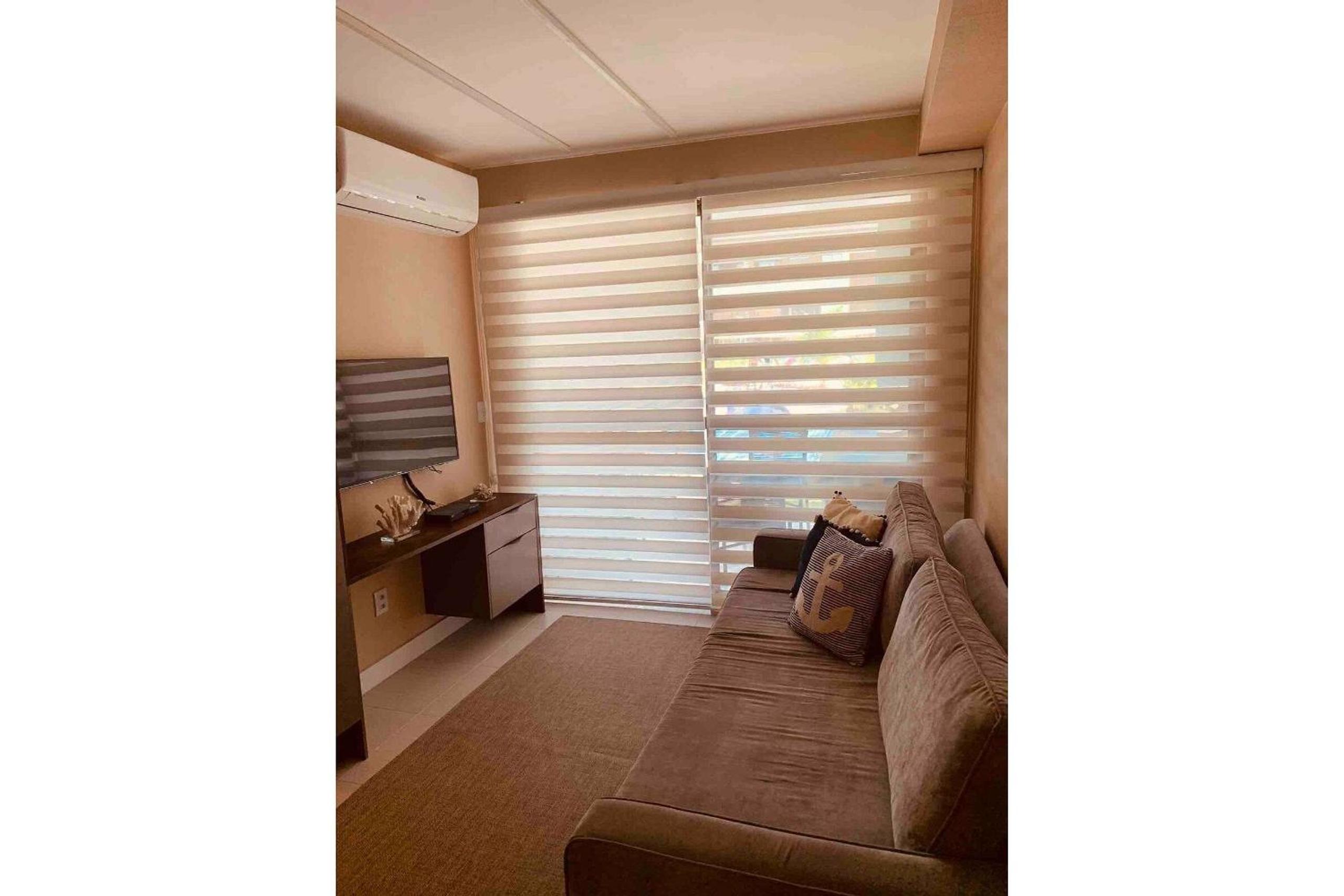Flat Super Luxo Térreo Frente Piscinas