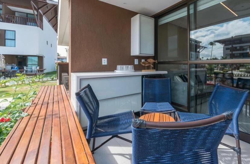 Flat Super Luxo Térreo Frente Piscinas