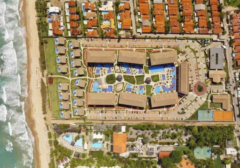 Flat Super Luxo Térreo Frente Piscinas