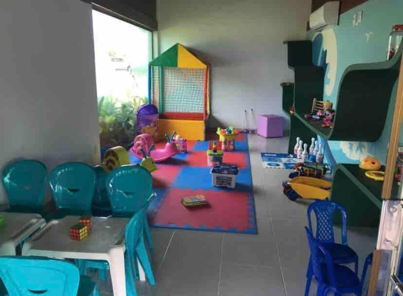 Flat Super Luxo Térreo Frente Piscinas